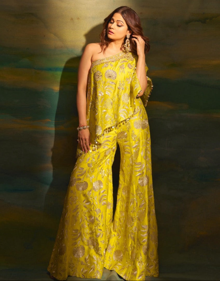 Shamita Shetty in Golconda Arsh Pant Set