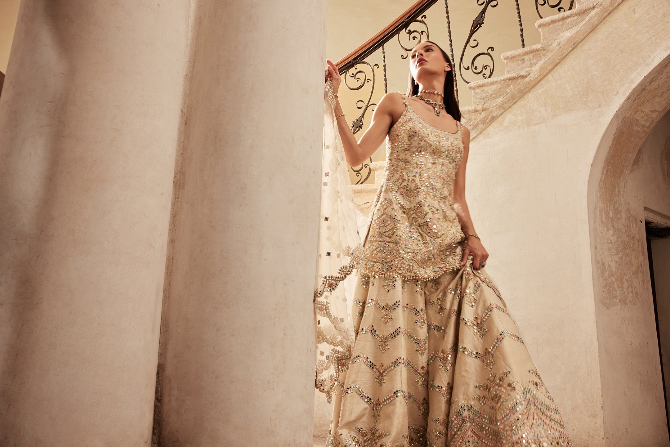 IVORY CHEVRON MIRROR SHARARA SET