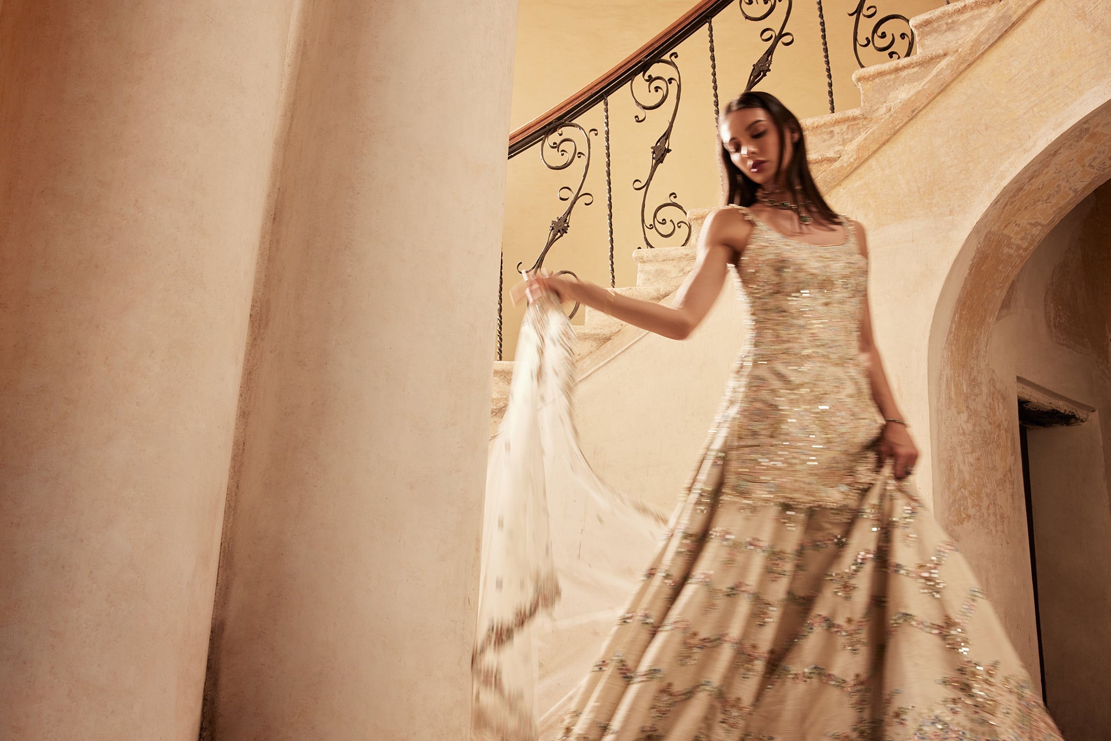 IVORY CHEVRON MIRROR SHARARA SET