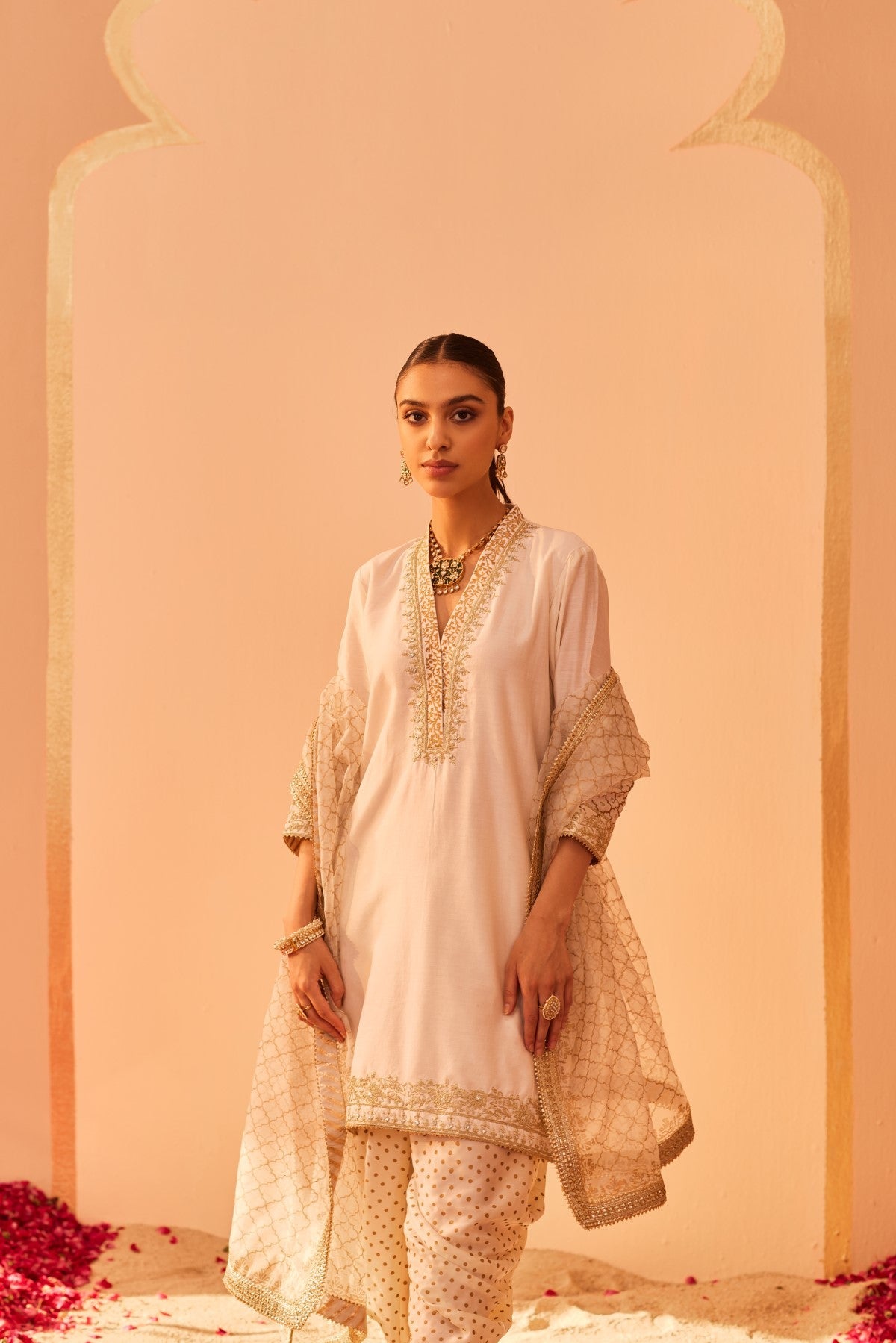 Faheeda - Daisy Ivory Kurta Set