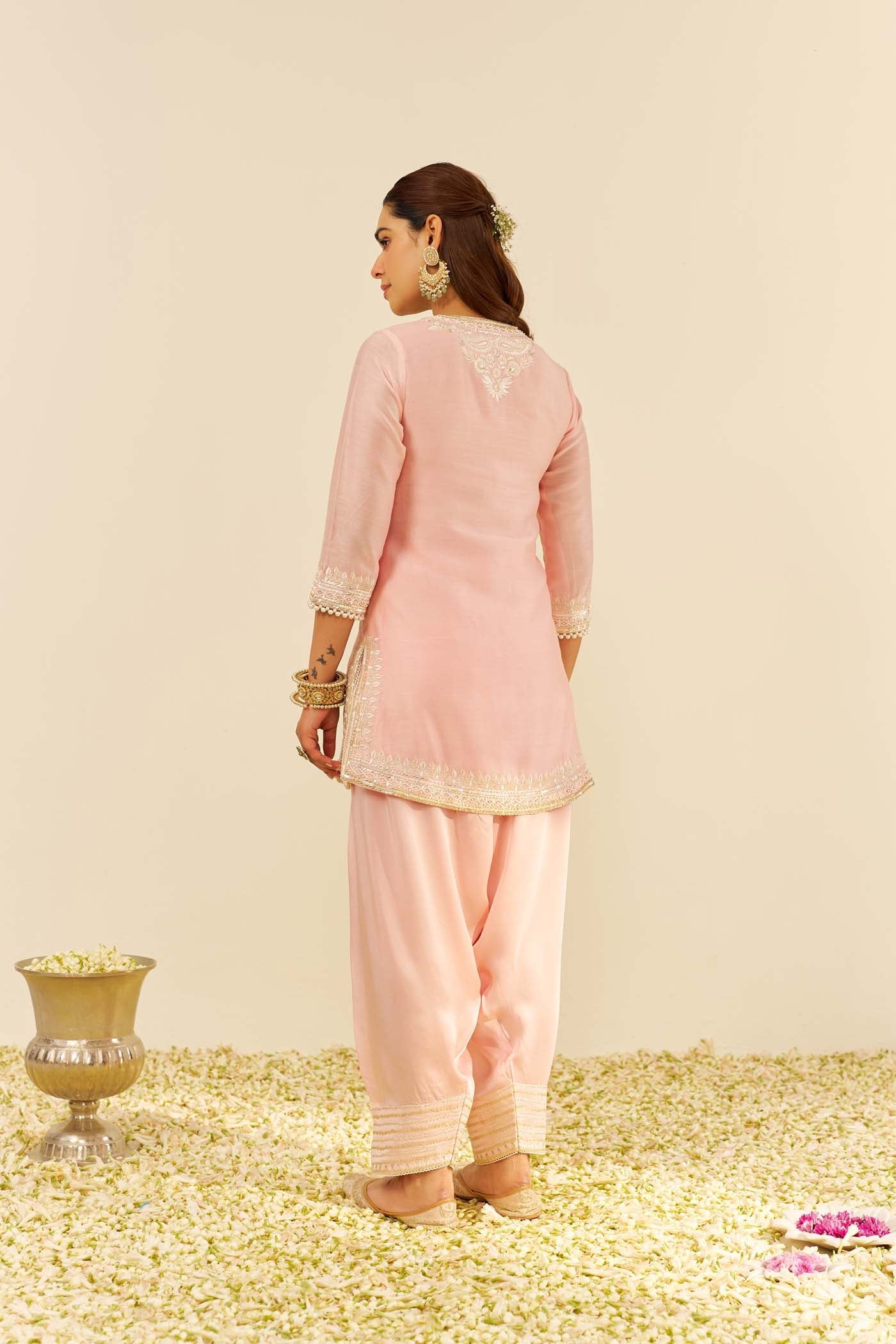 Aamna Sharif In Sara - Short Kurta With Salwar