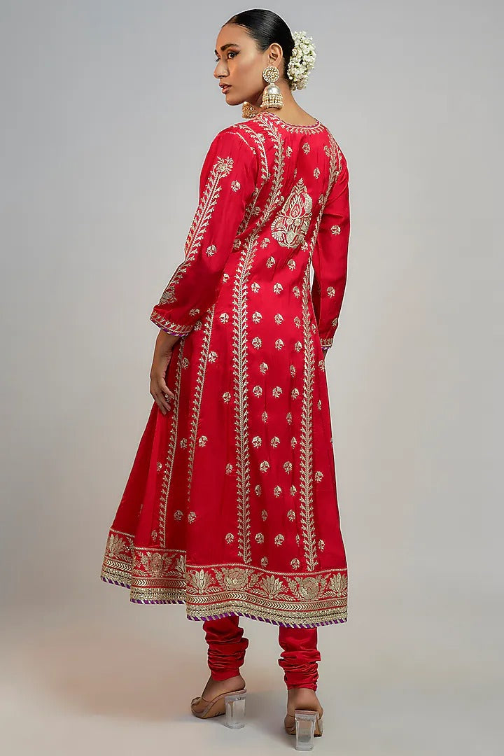 Anshula Kapoor in Aarohi Anarkali Set