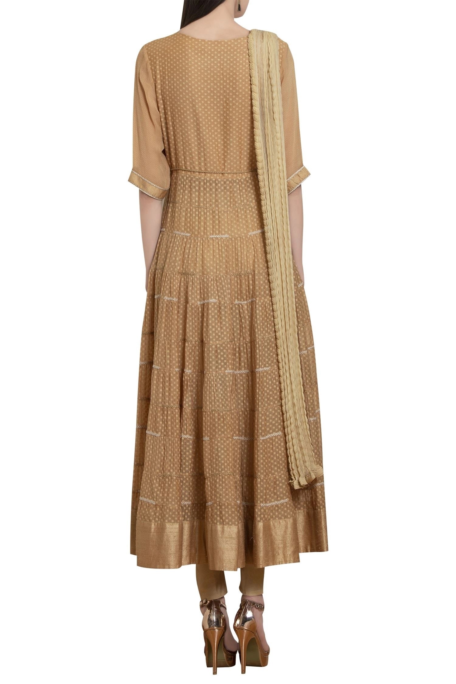 Thread embroidered anarkali kurta set