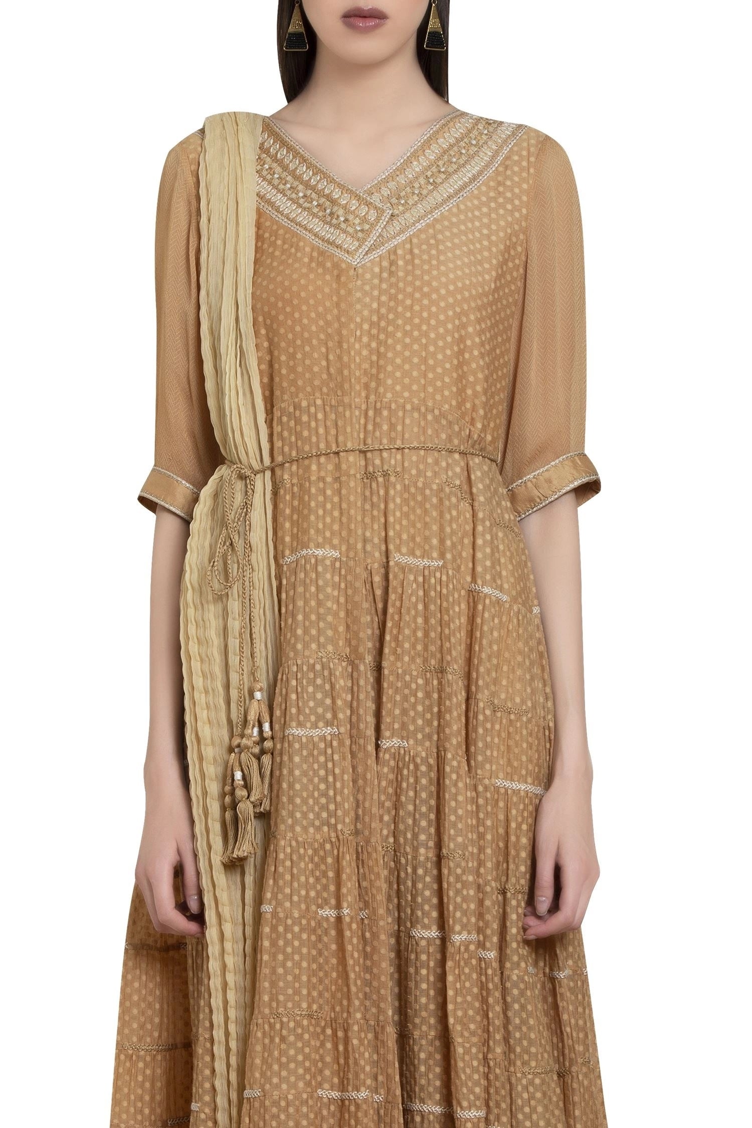 Thread embroidered anarkali kurta set