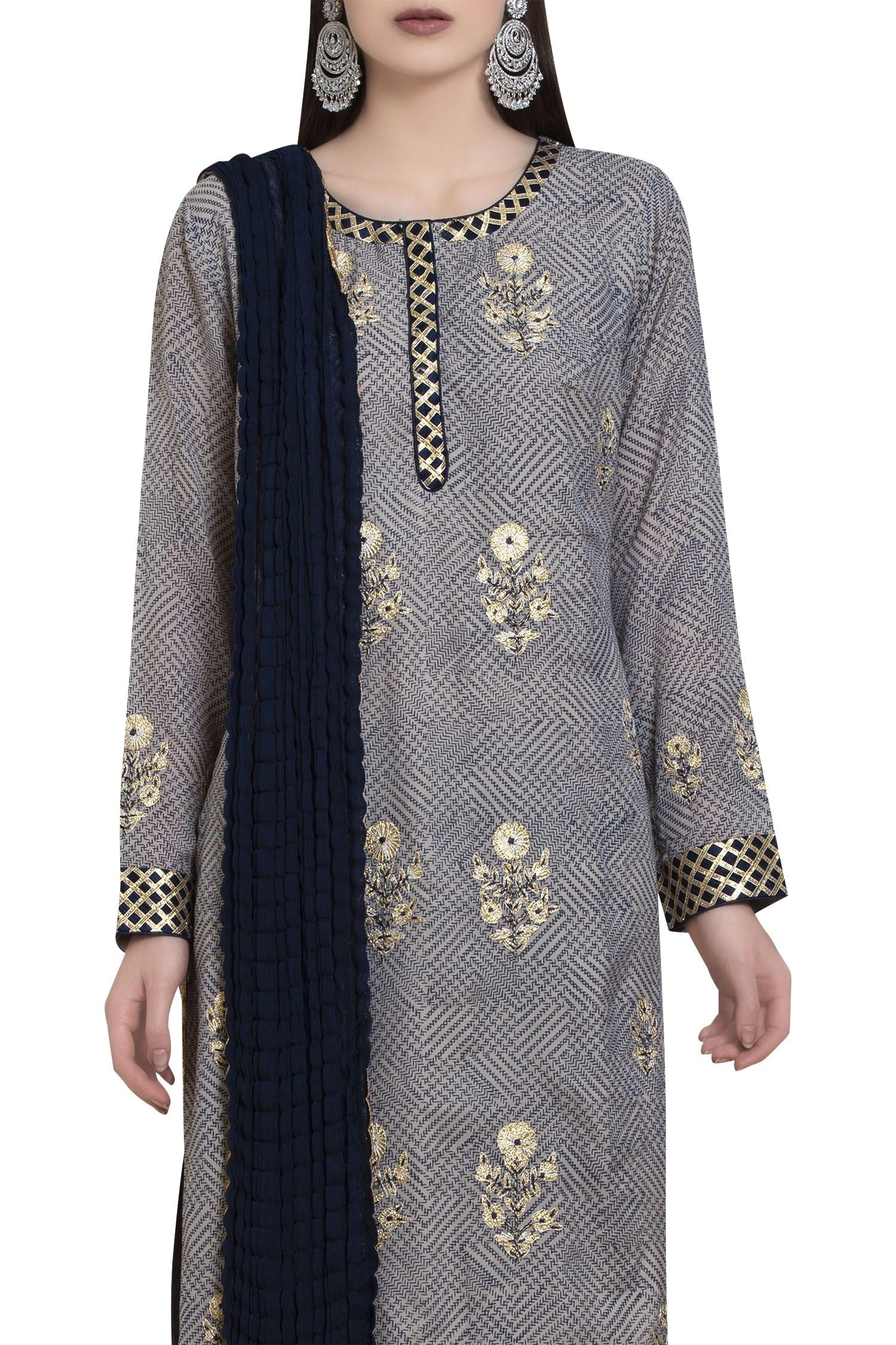 Thread embroidered & gota kurta set