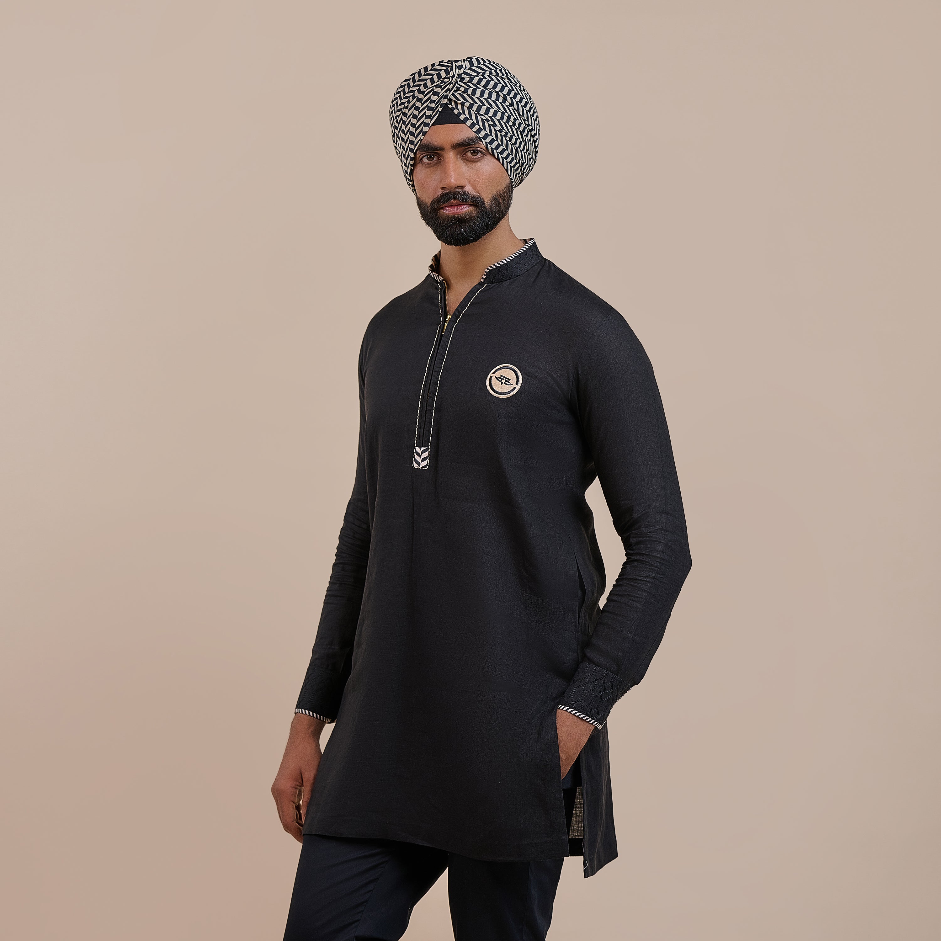 Noir Phoenix Solid Kurta | ATTH