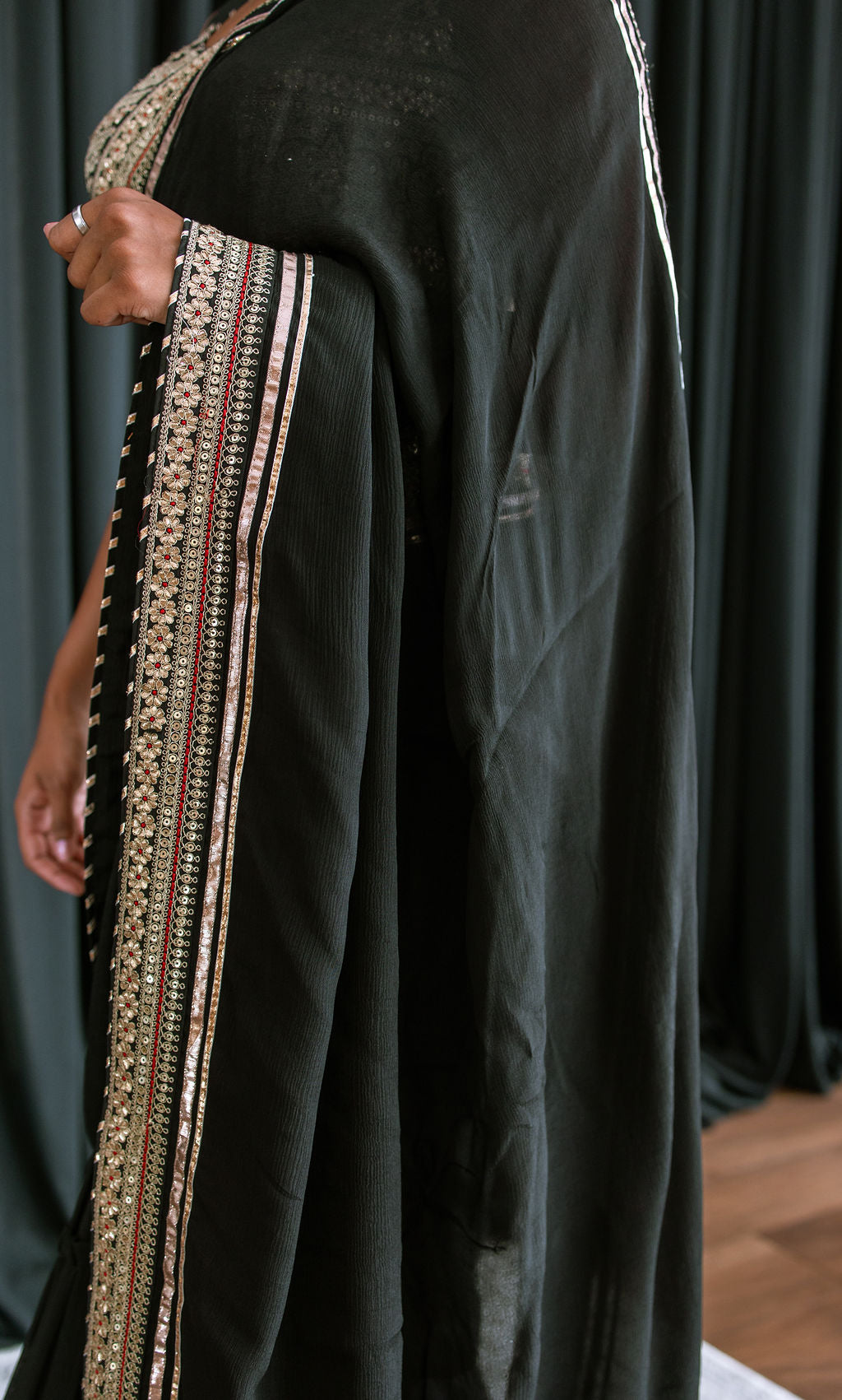 Ave Chicago x Gopi Vaid Golconda Kuban Saree Set