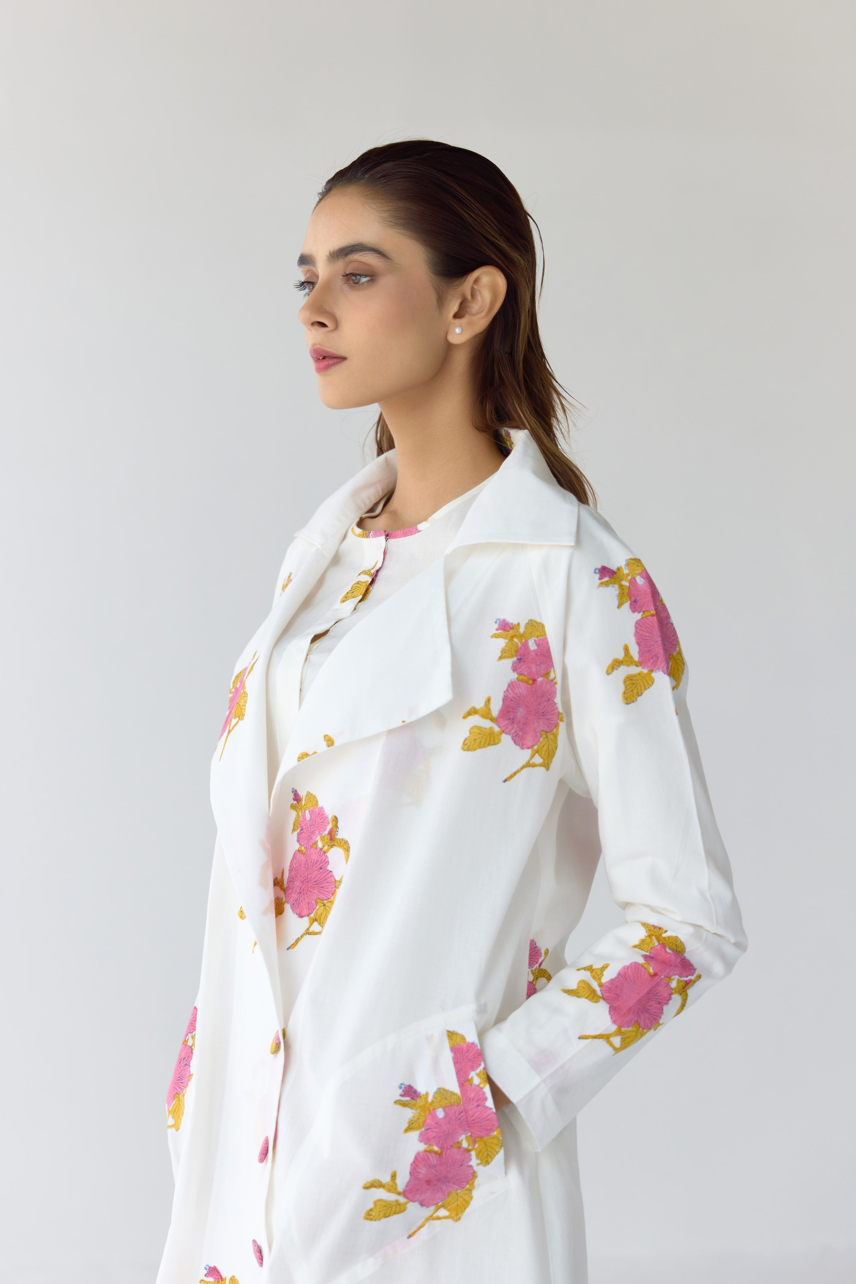 White Tunic & Jacket Set - CNC211