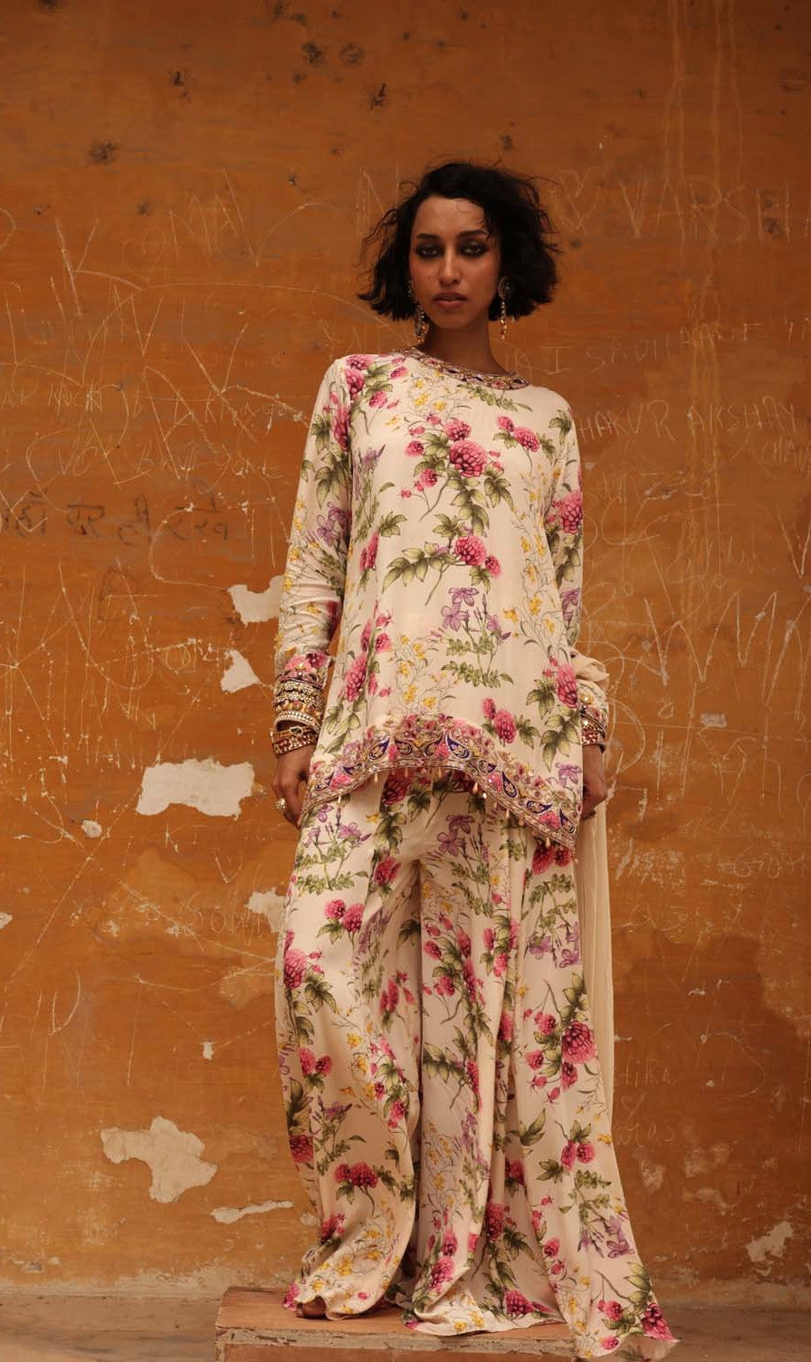 Coconut pine print hand embroidered short kurta set