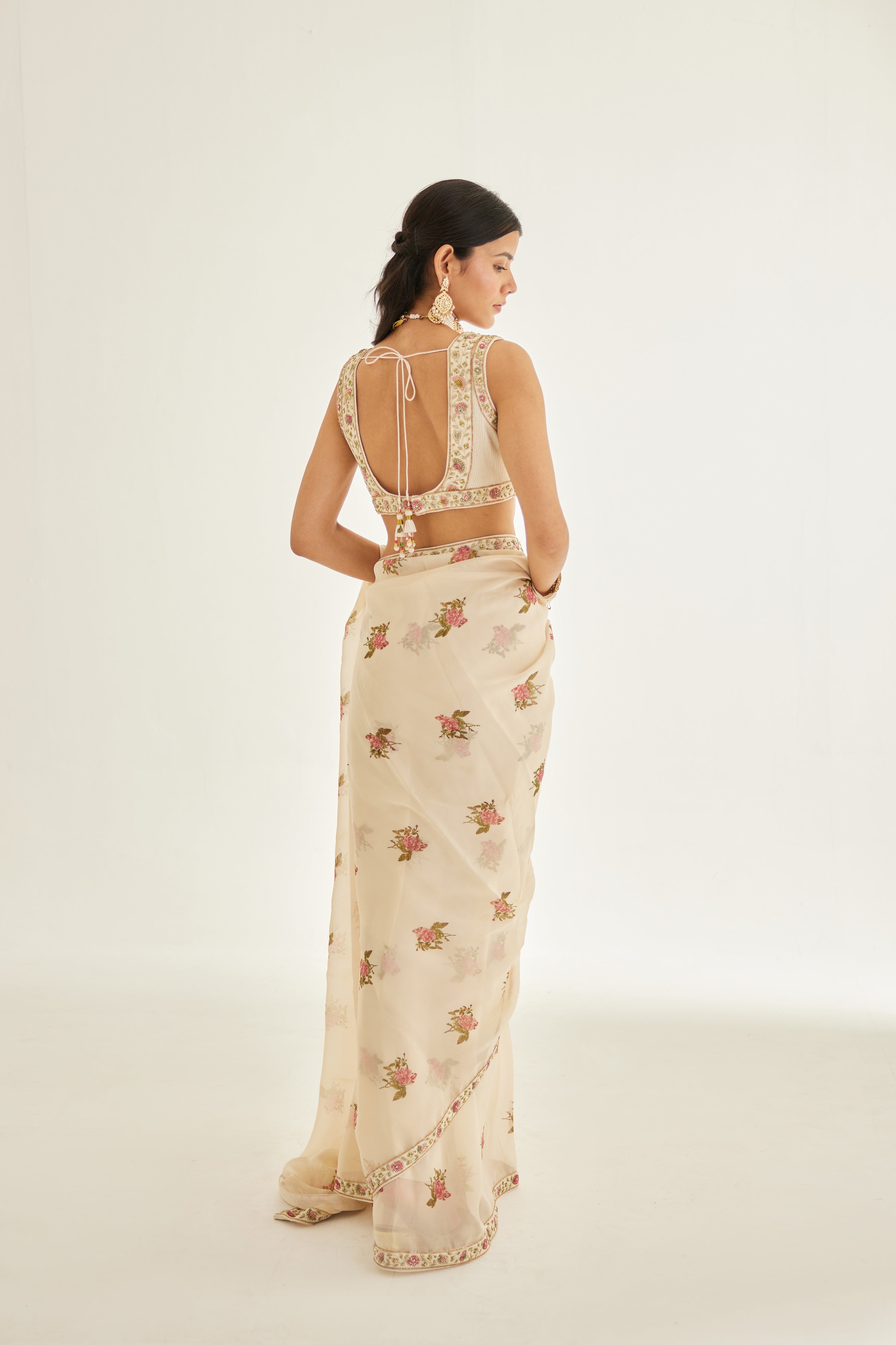 Papyrus White Saree Set