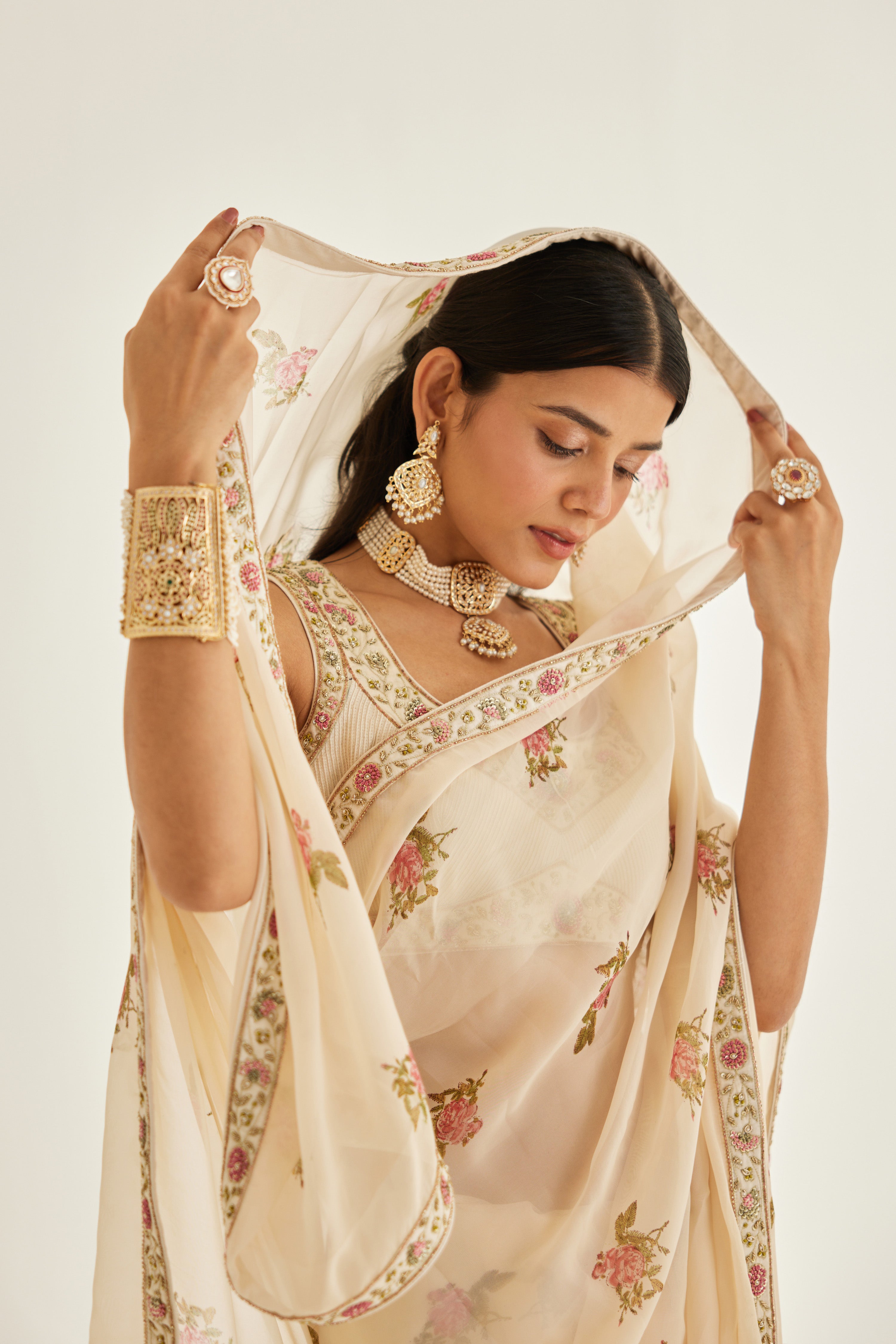 Papyrus White Saree Set