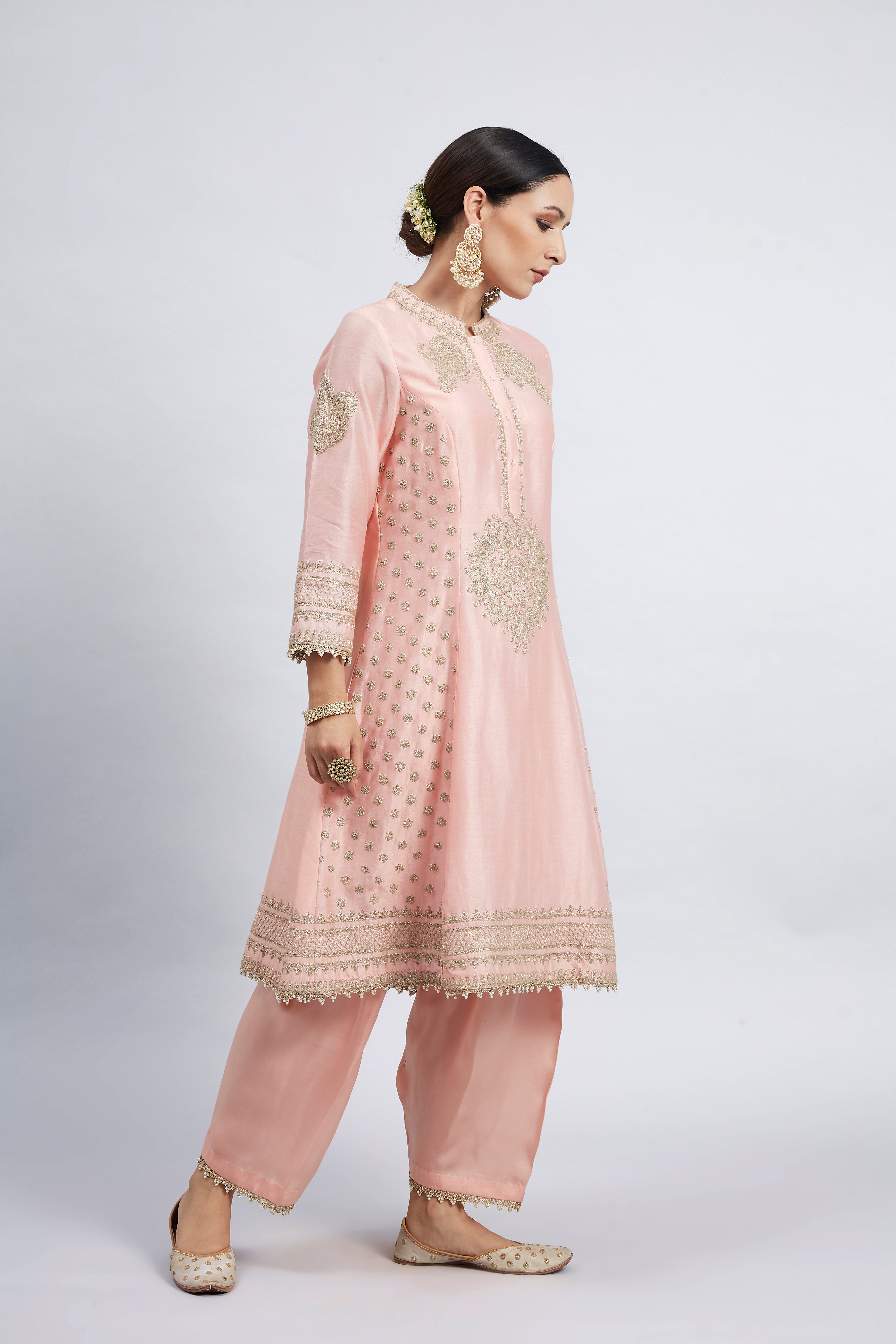 Naazira-Carnation Pink Embroidered Kurta Set (LXRTS)