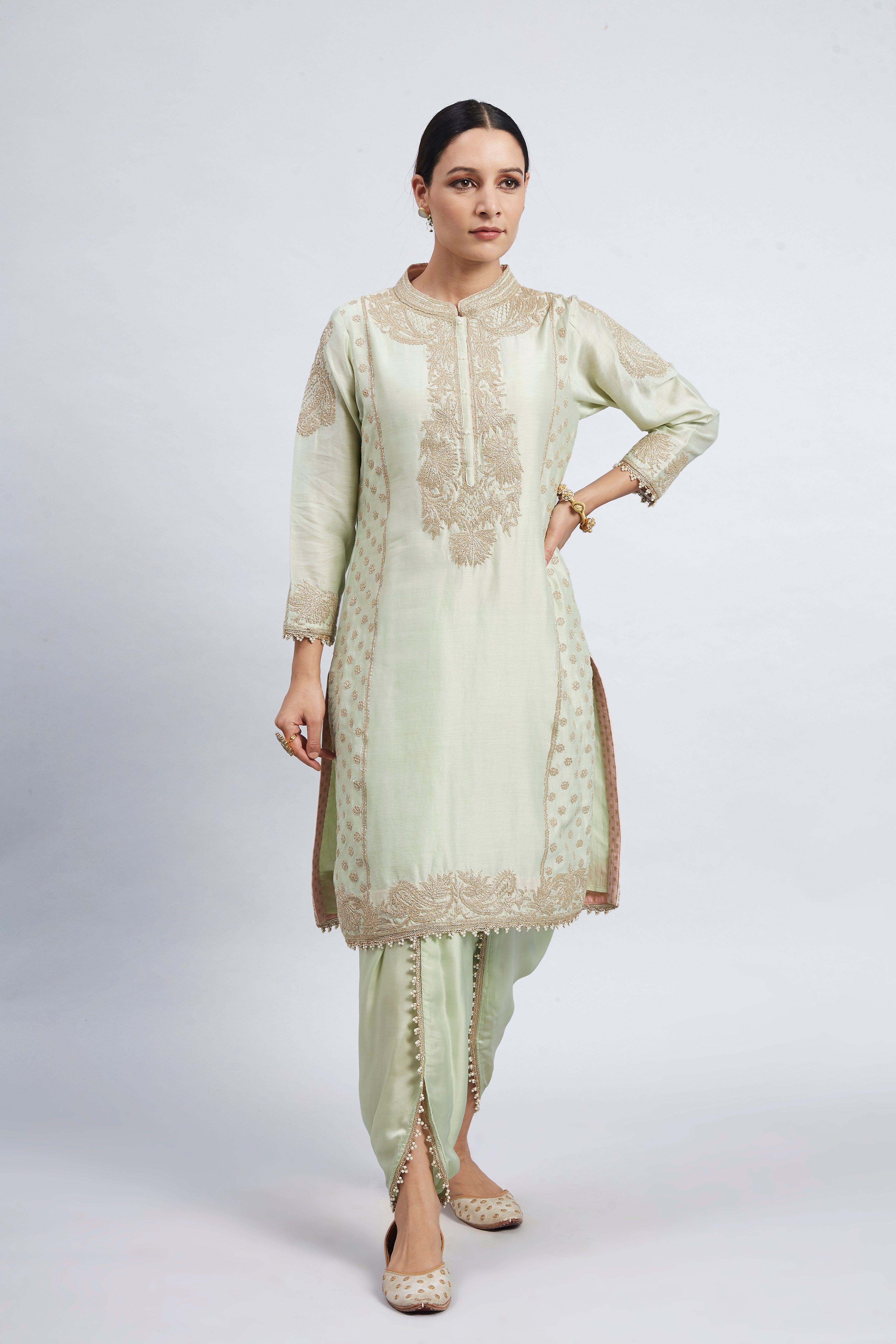 Aabish- Mint Green Tilla Embroidered Kurta Set (LXRTS)