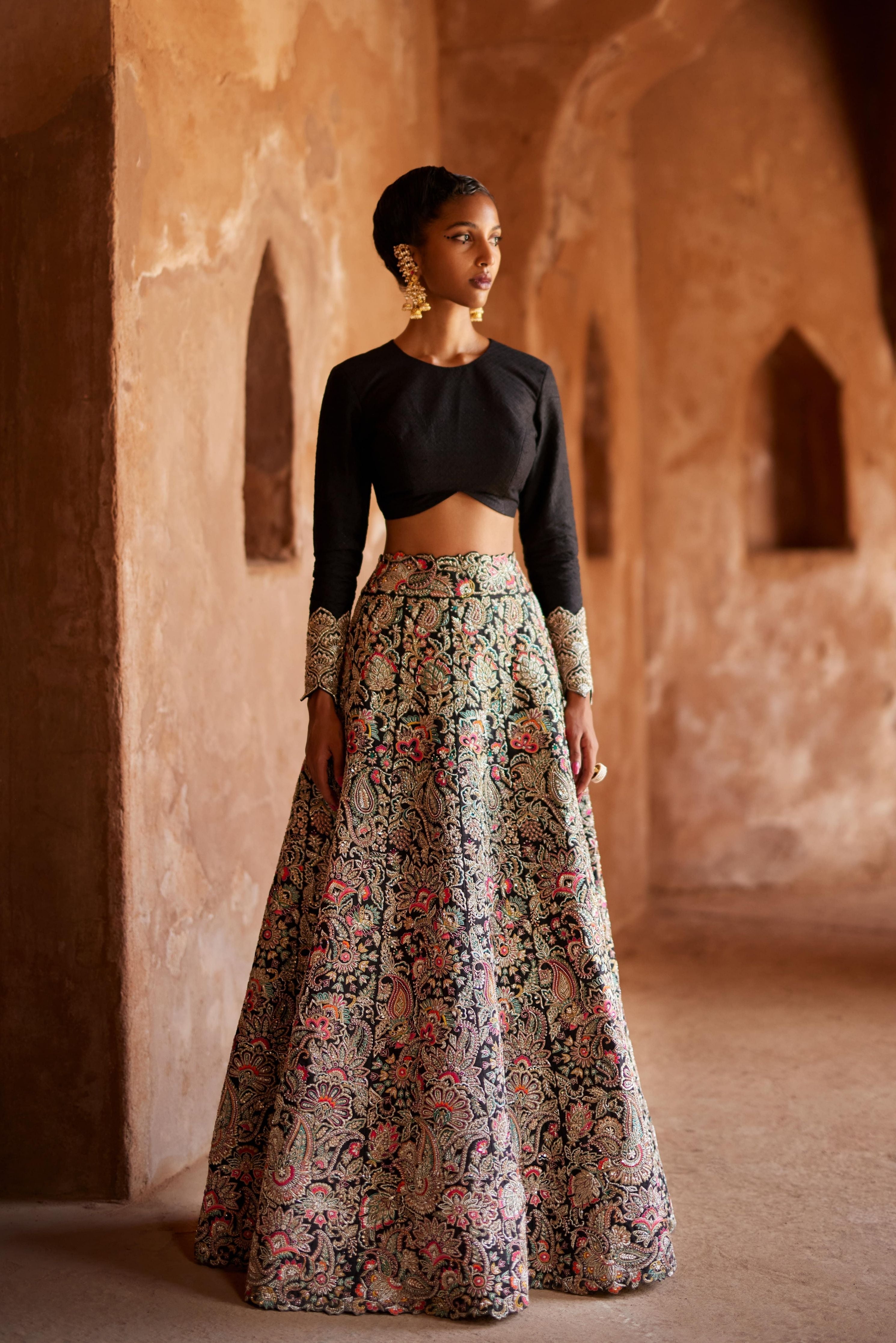 Artha Lehenga Set