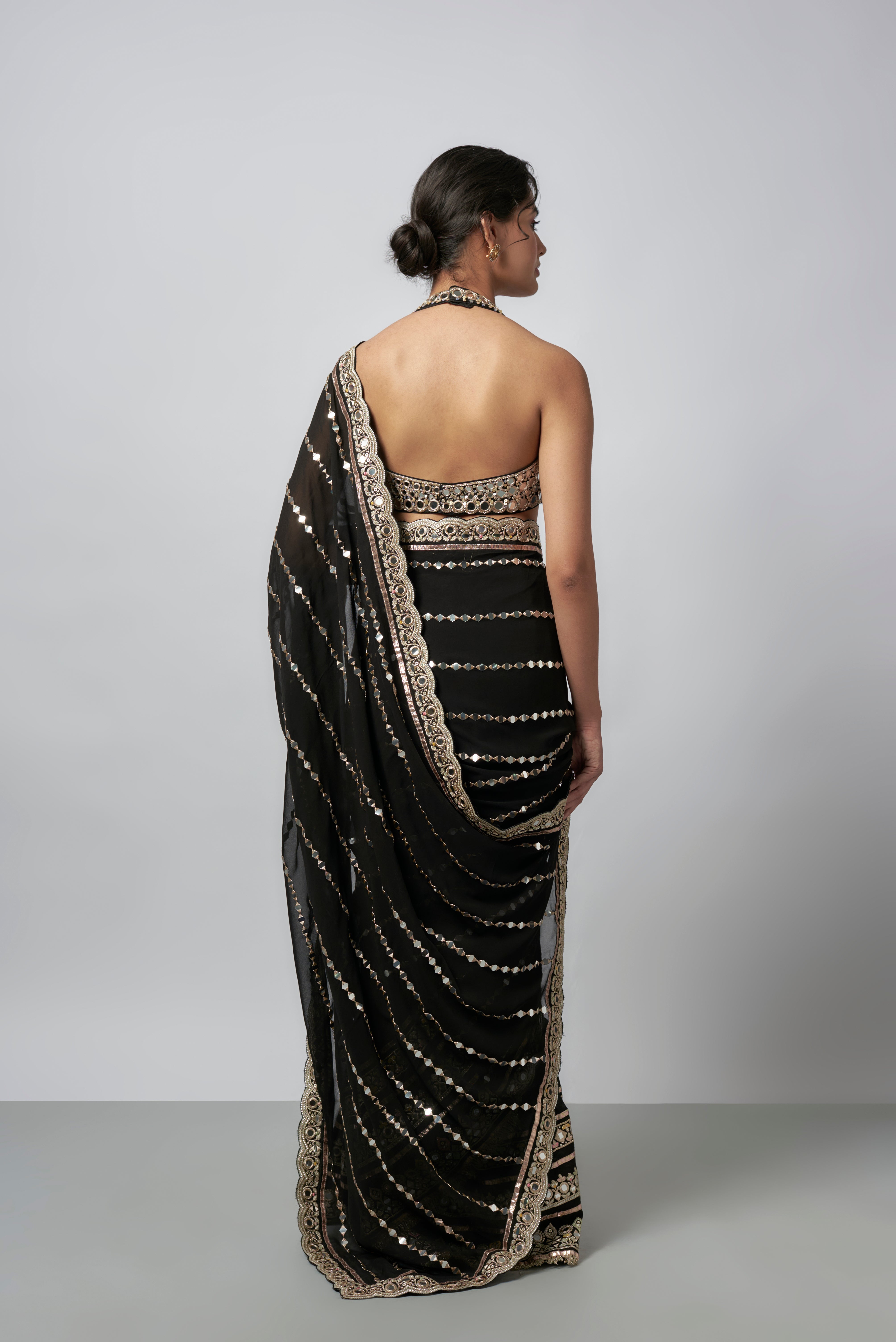 Aradhana saree