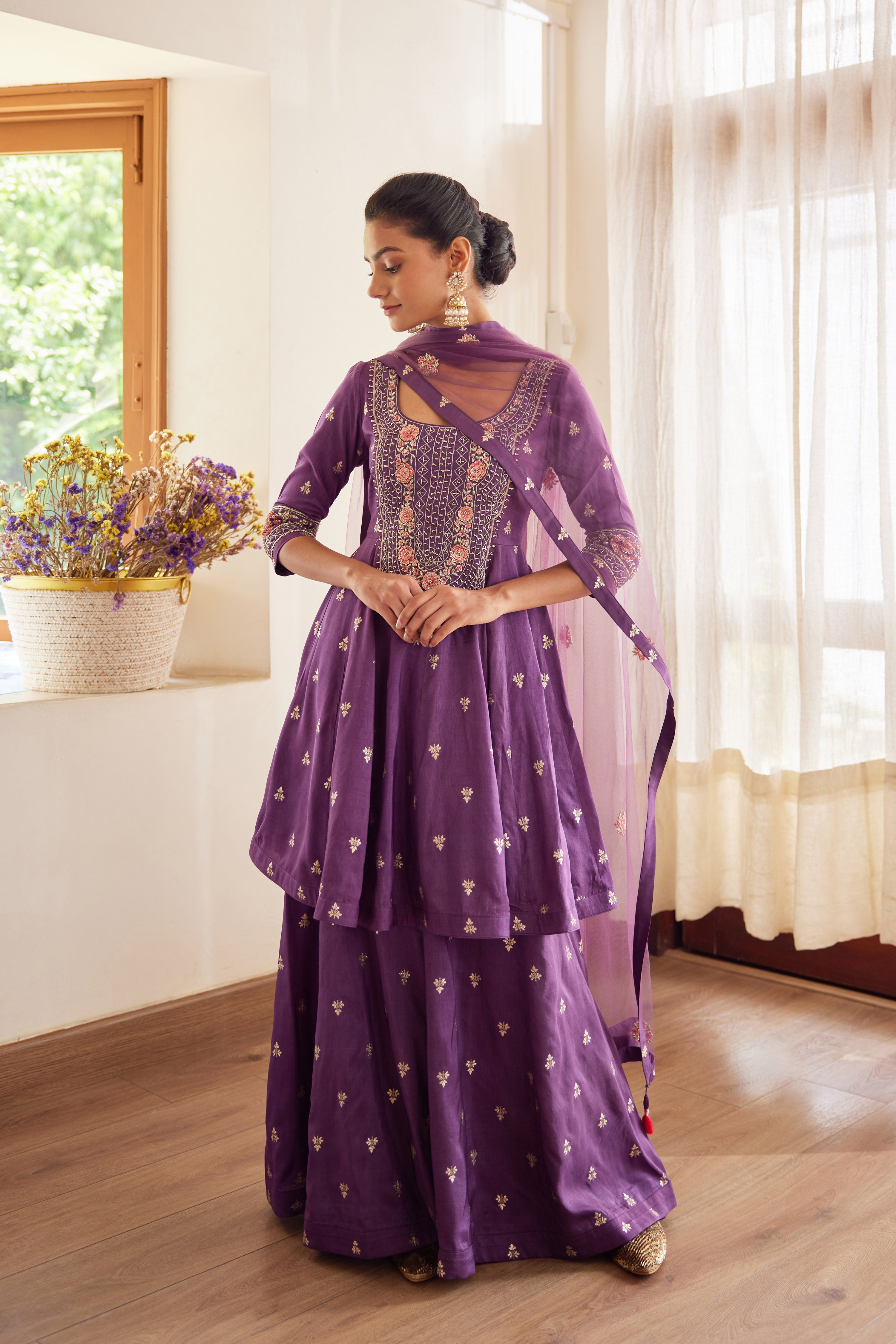 Wine Sharara Set
