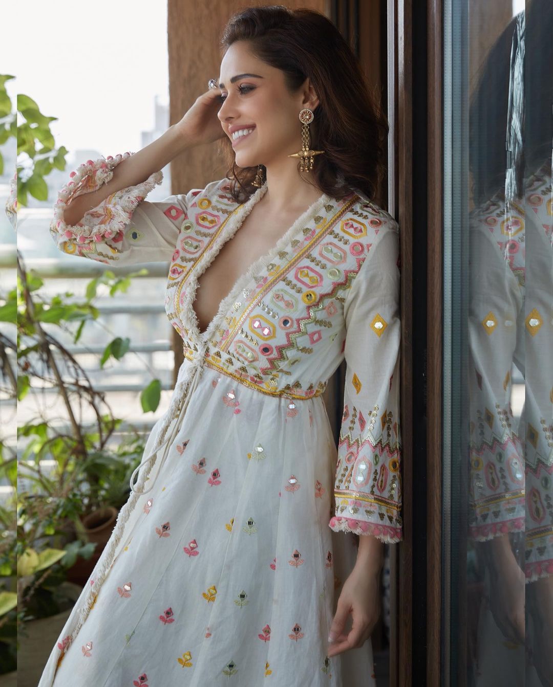 Heer Skirt Set - Nushrratt Bharuccha
