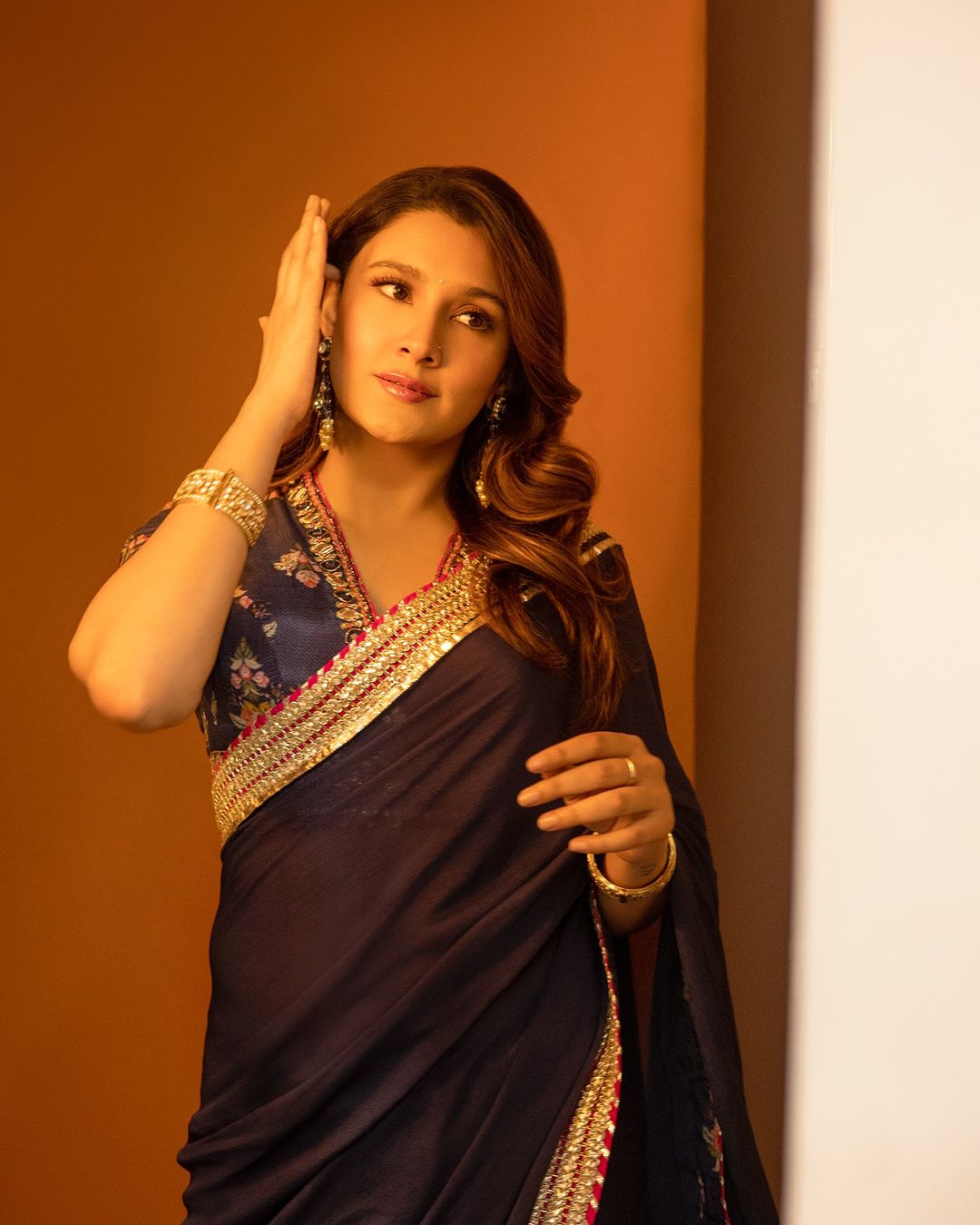 Anisha Saree Set-Astha Gill