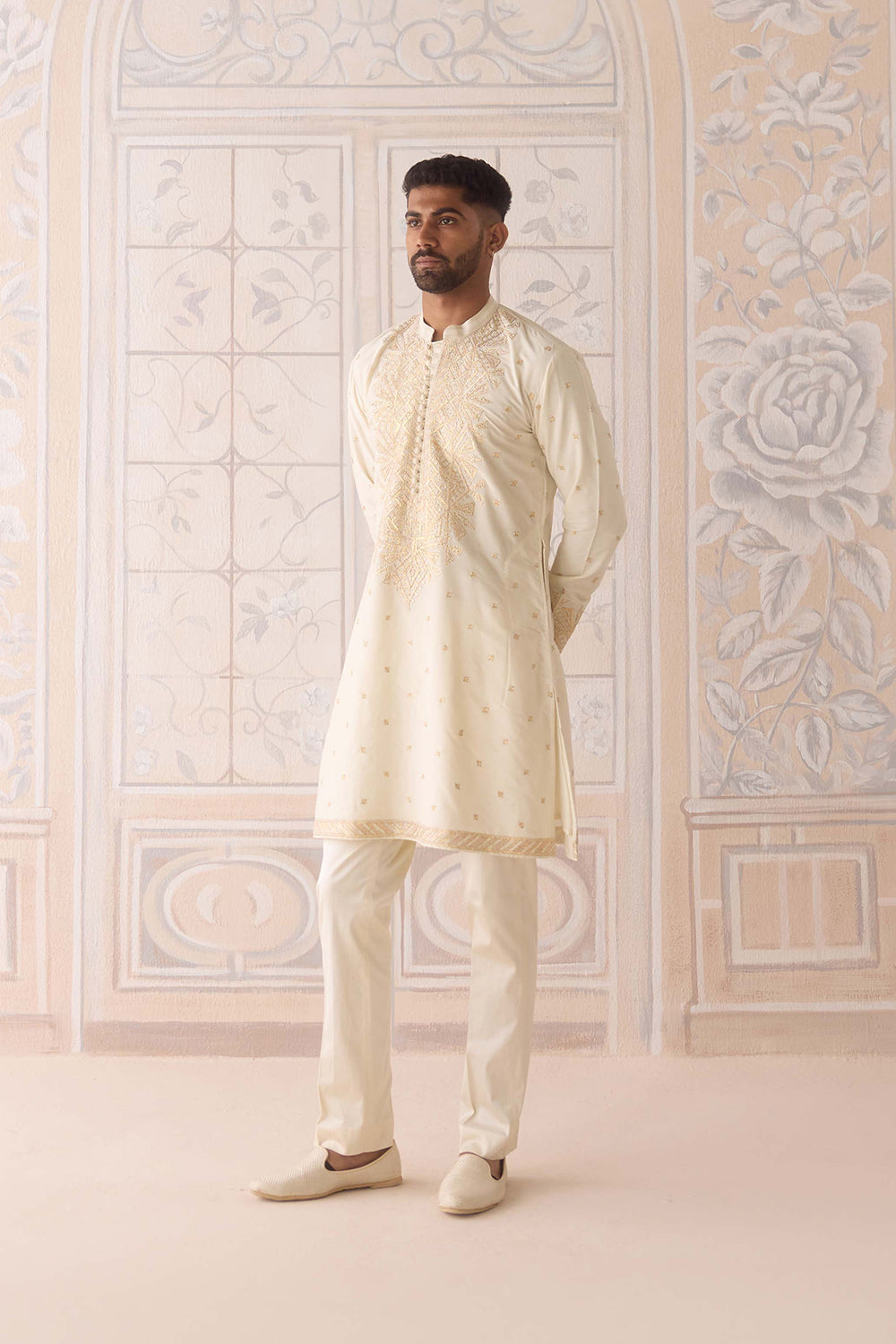 Egret Off-White Kurta Set.