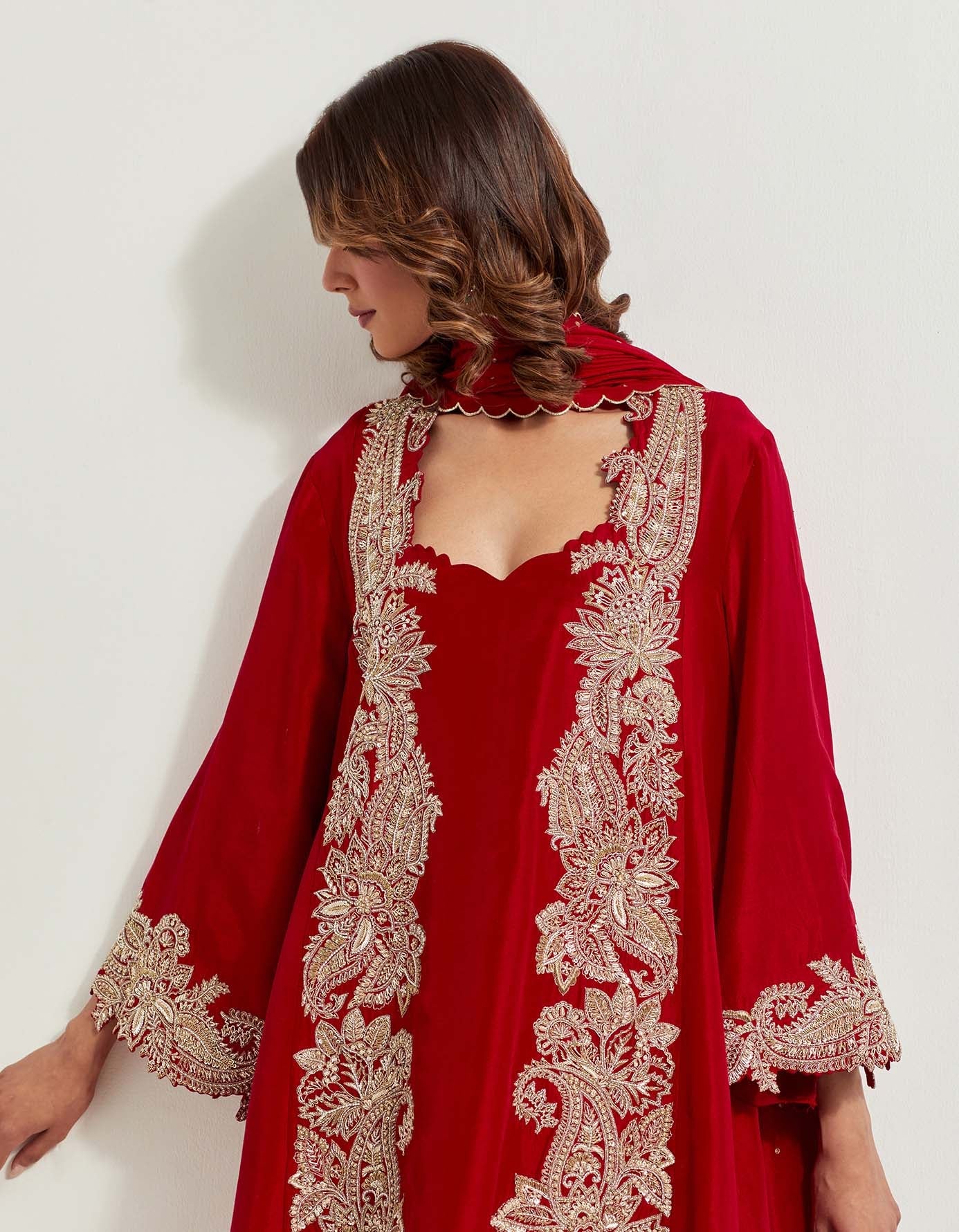 Adhira Kurta Set