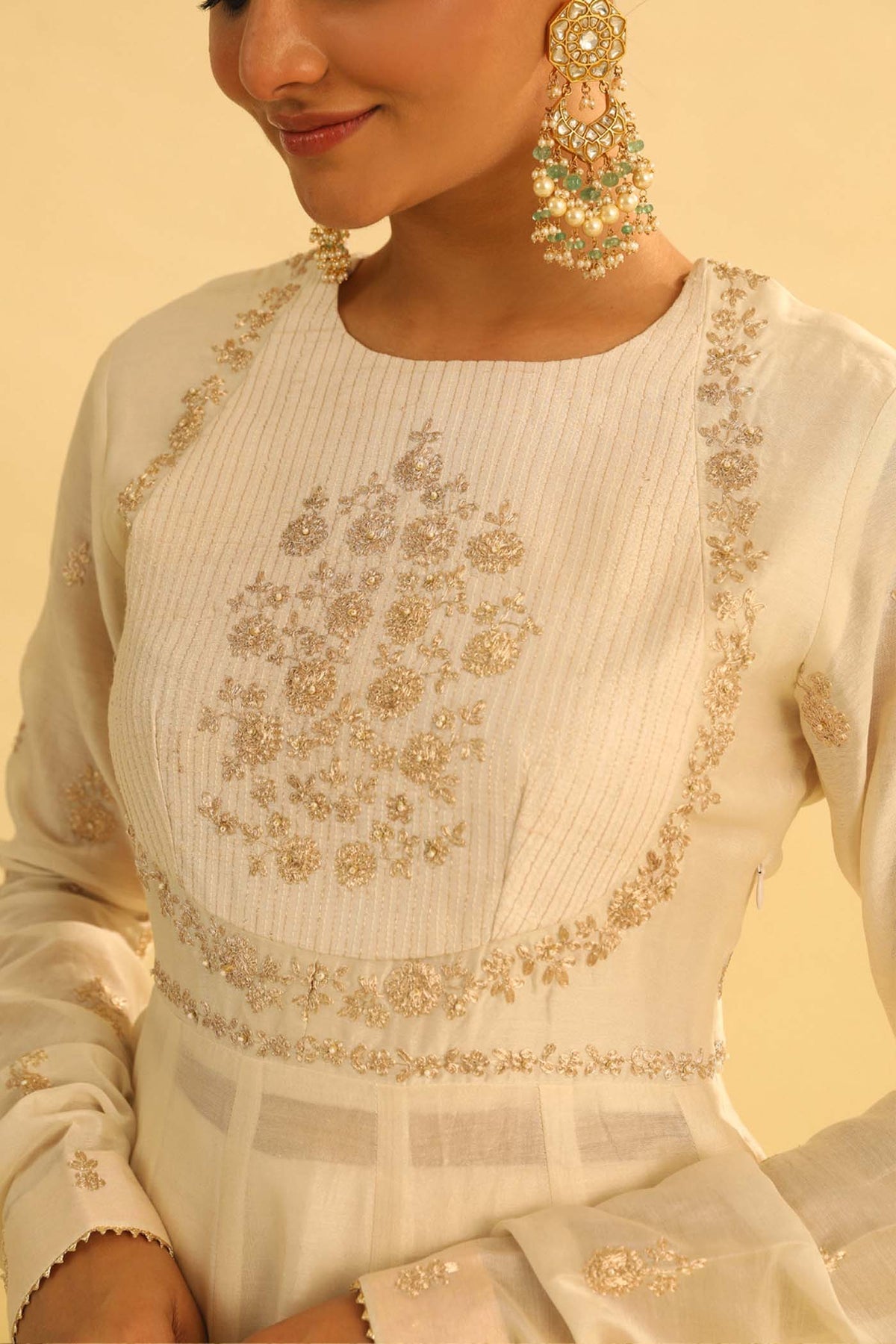 Ave Chicago x DAISY IVORY PEPLUM KURTA WITH GARARA AND DUPATTA