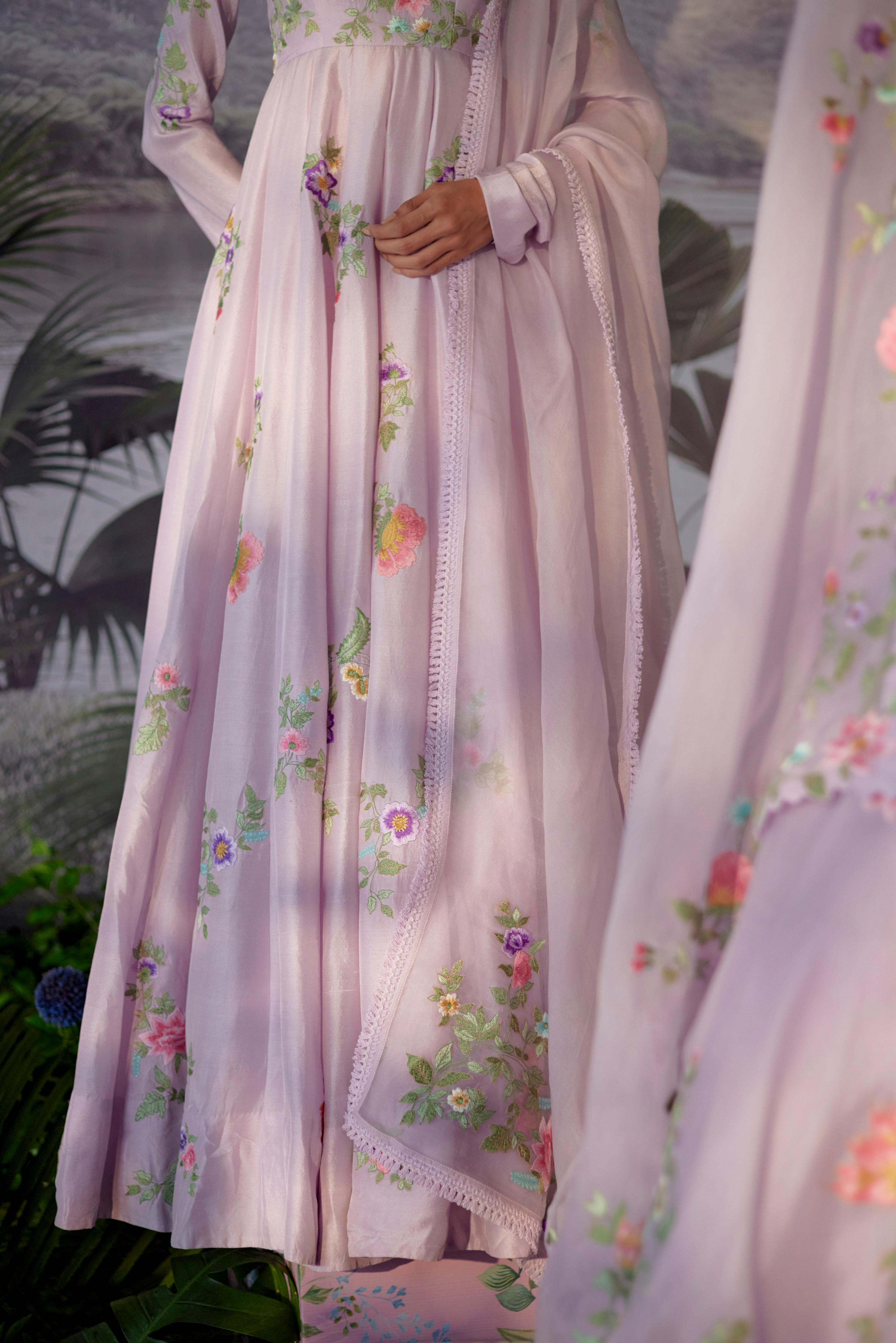 Ragyi Anarkali