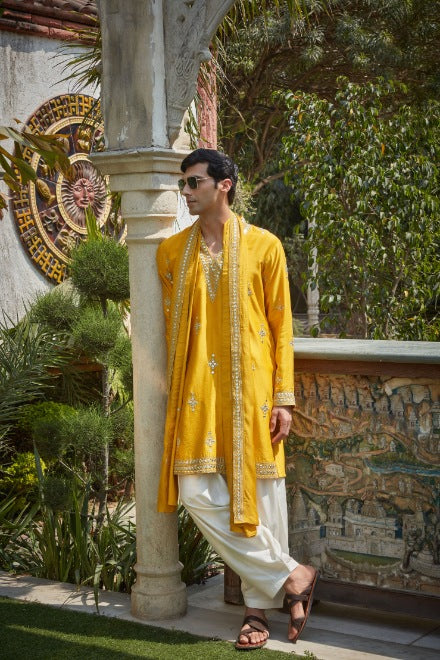 Pauli Kurta Set