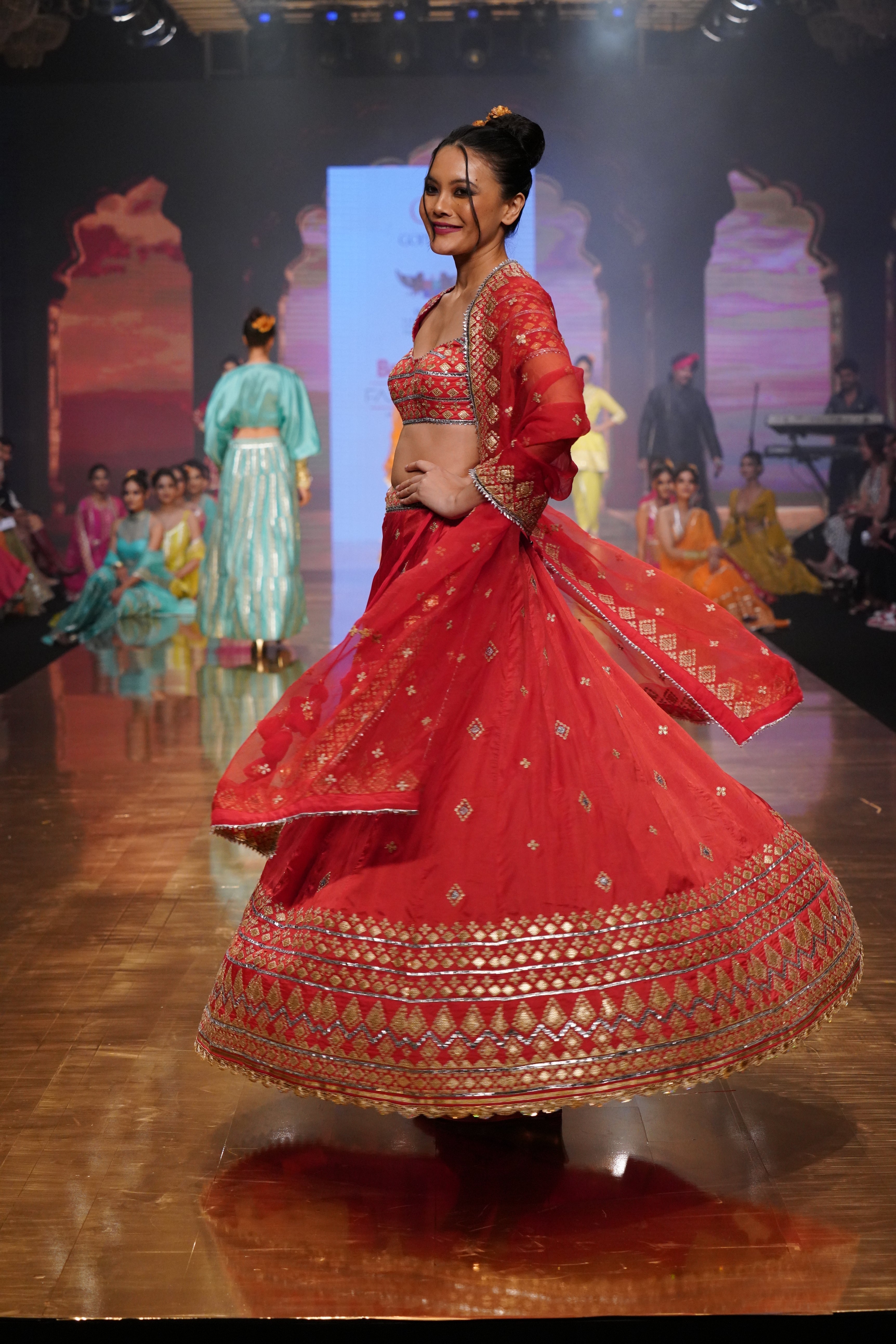Ruhi Lehenga Set