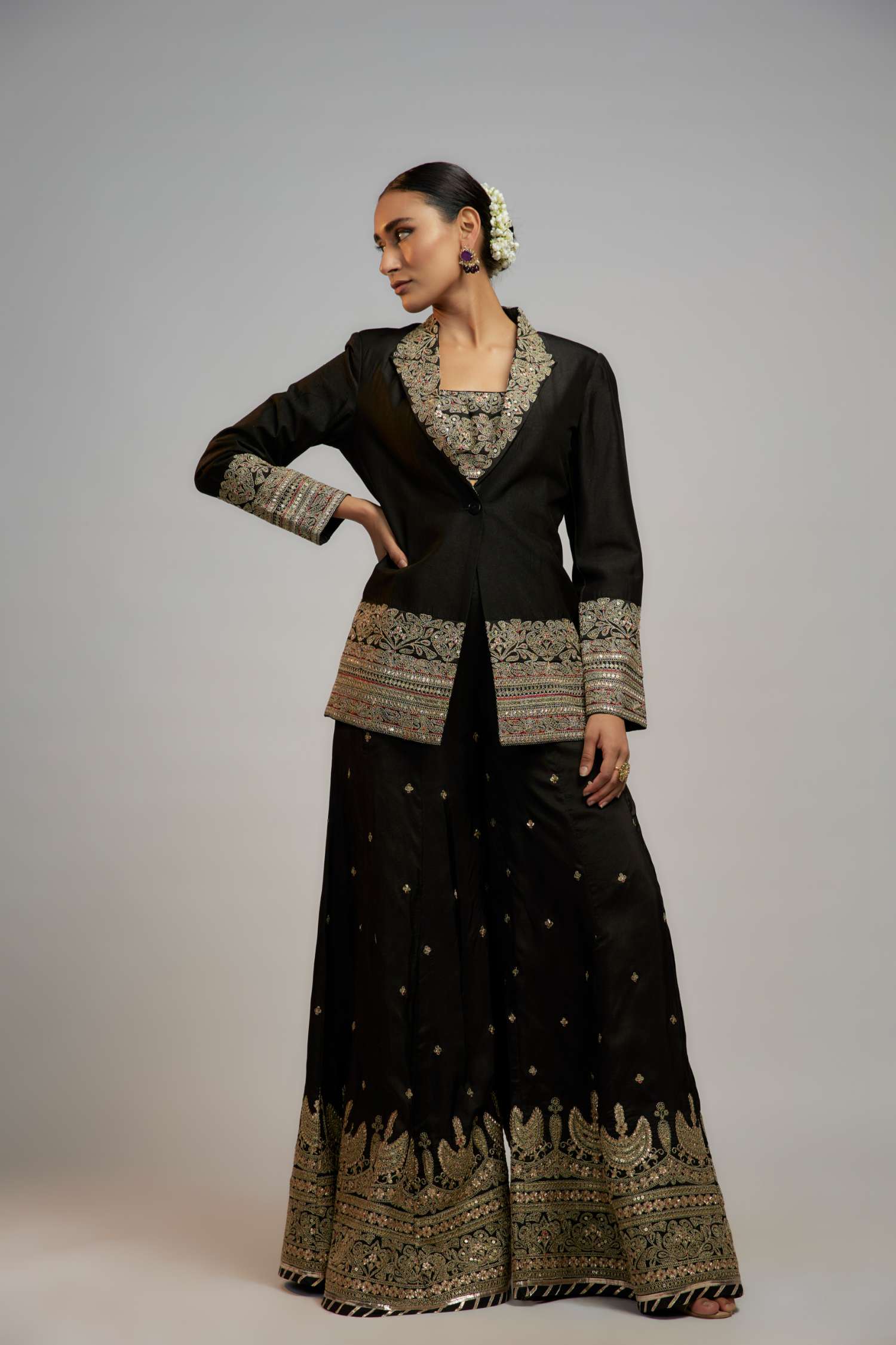 Karishma Mehta in Golconda Afreen Pant set