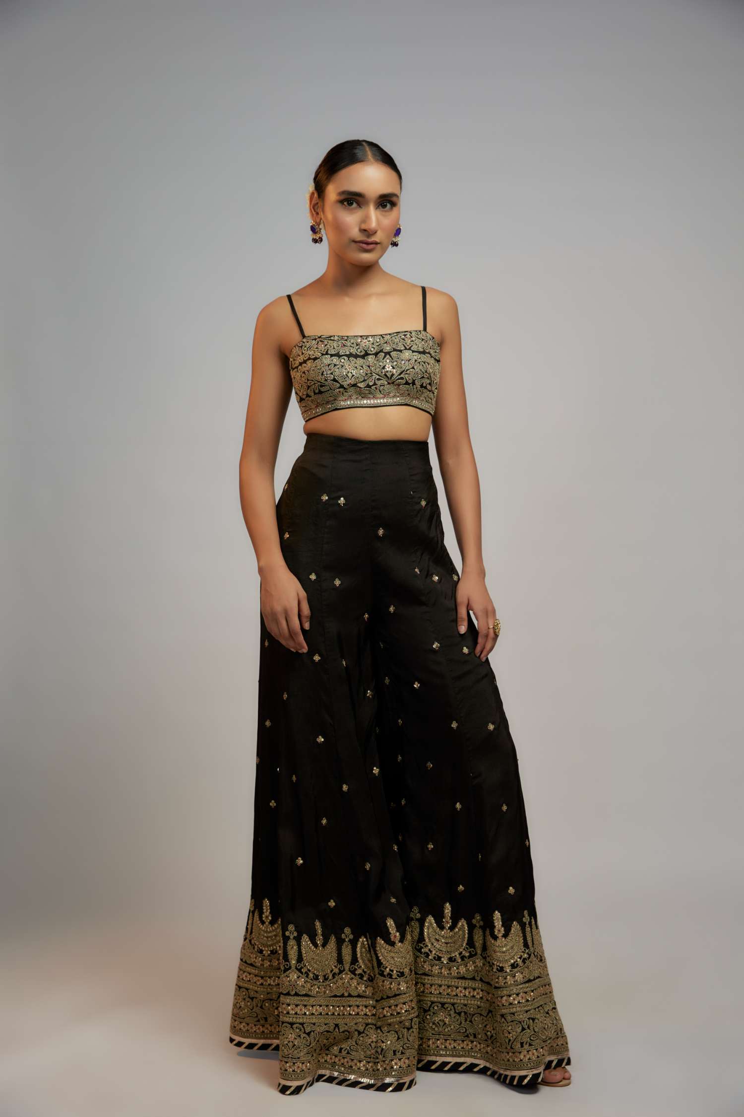 Karishma Mehta in Golconda Afreen Pant set