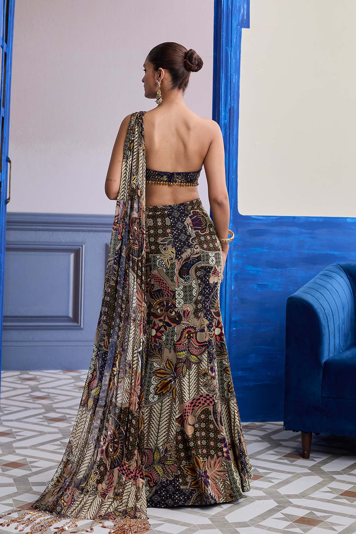 Purple Embroidered Blouse With Olive Floral Fish Cut Saree Set