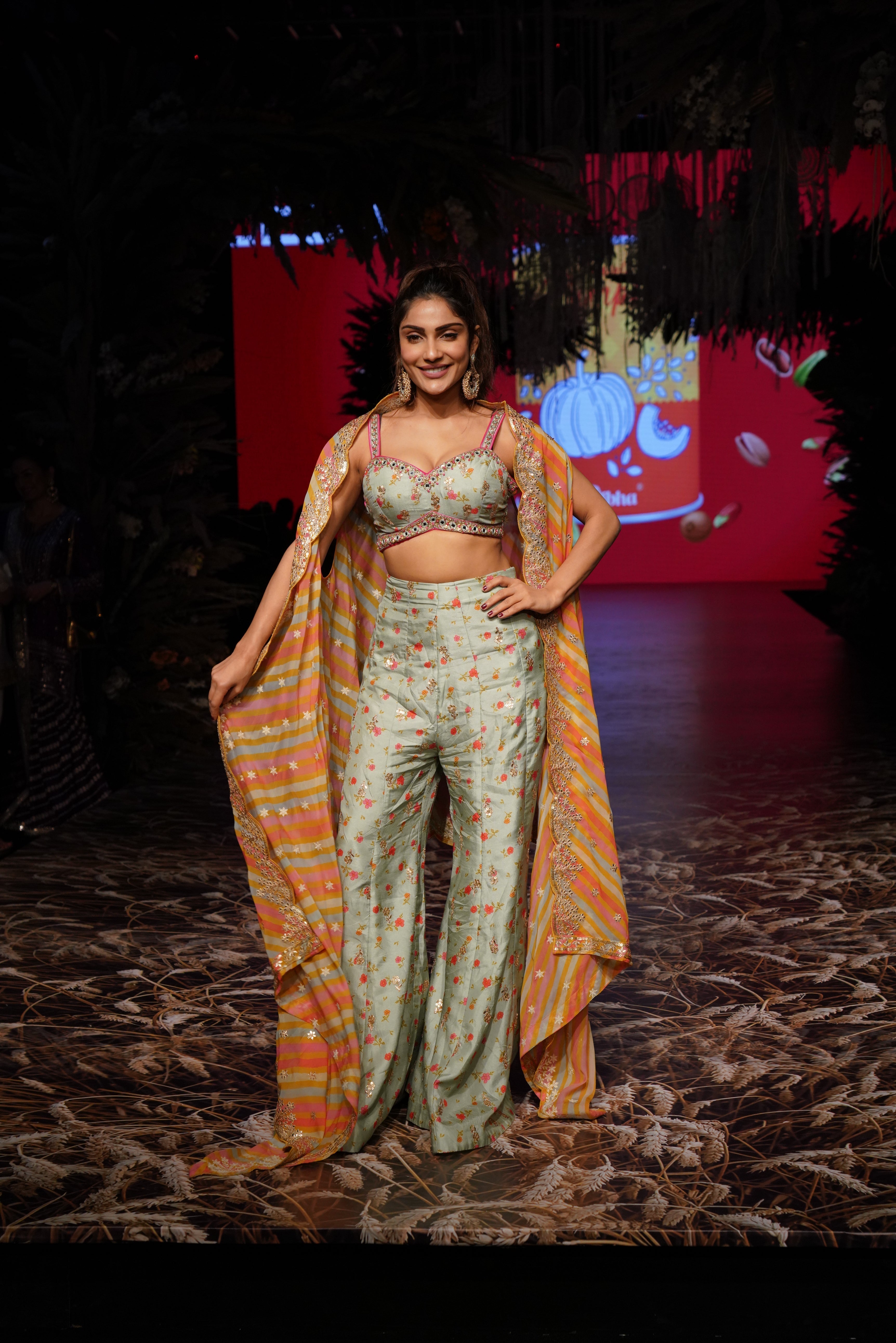 Rashida Panel Pant With Cape -Ishita Raj