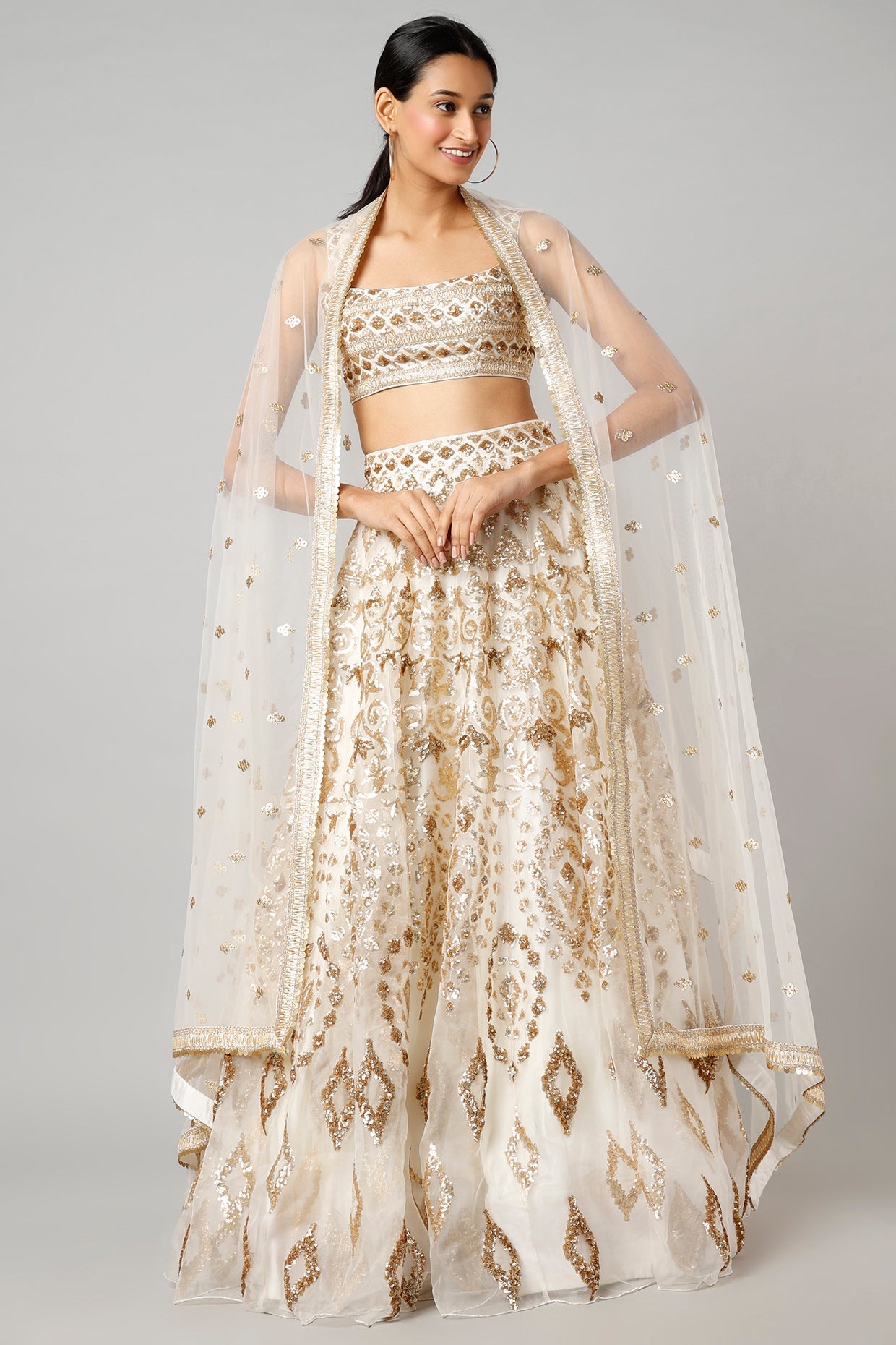 Aashi Lehenga Set