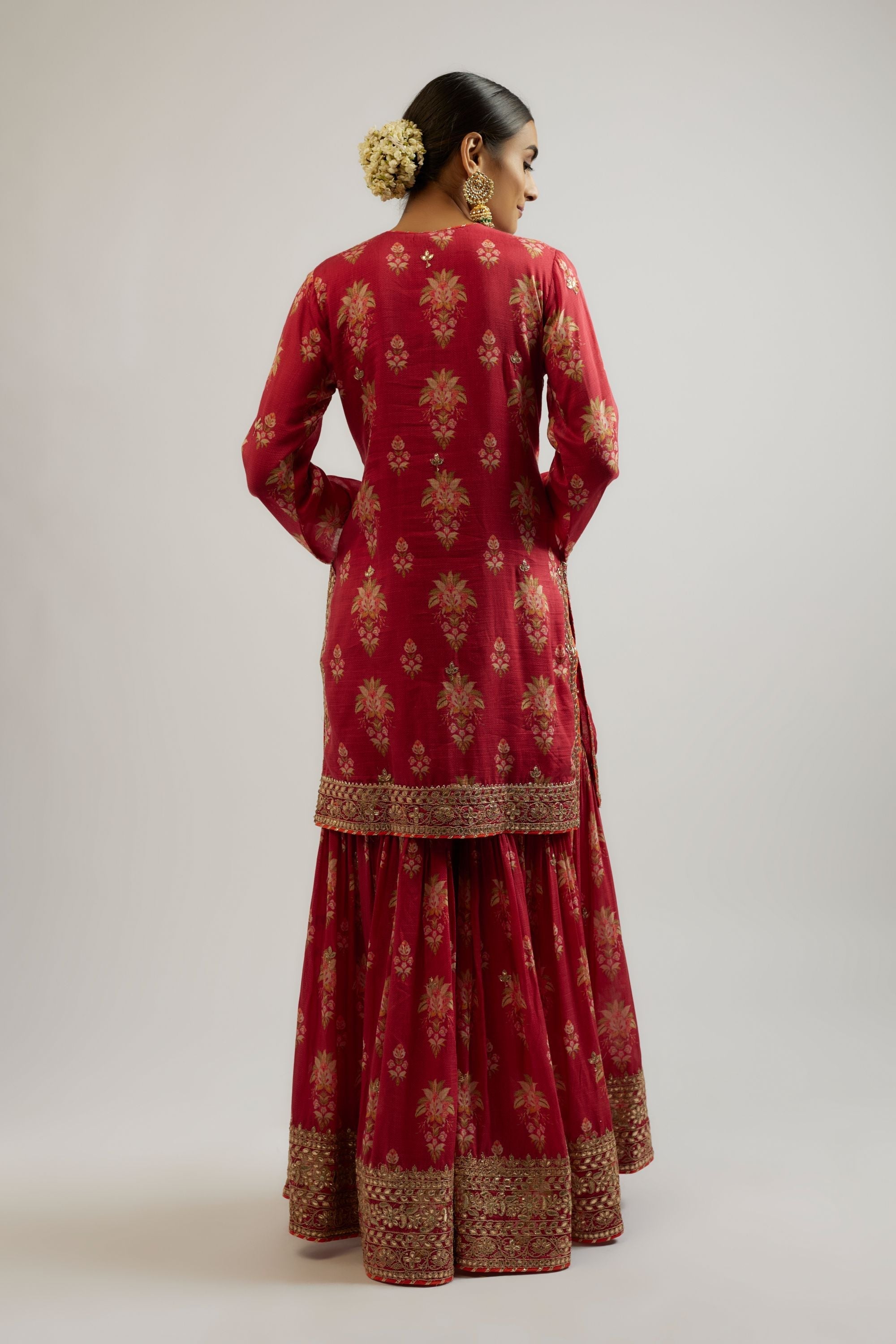 Sadhna Sharara Set