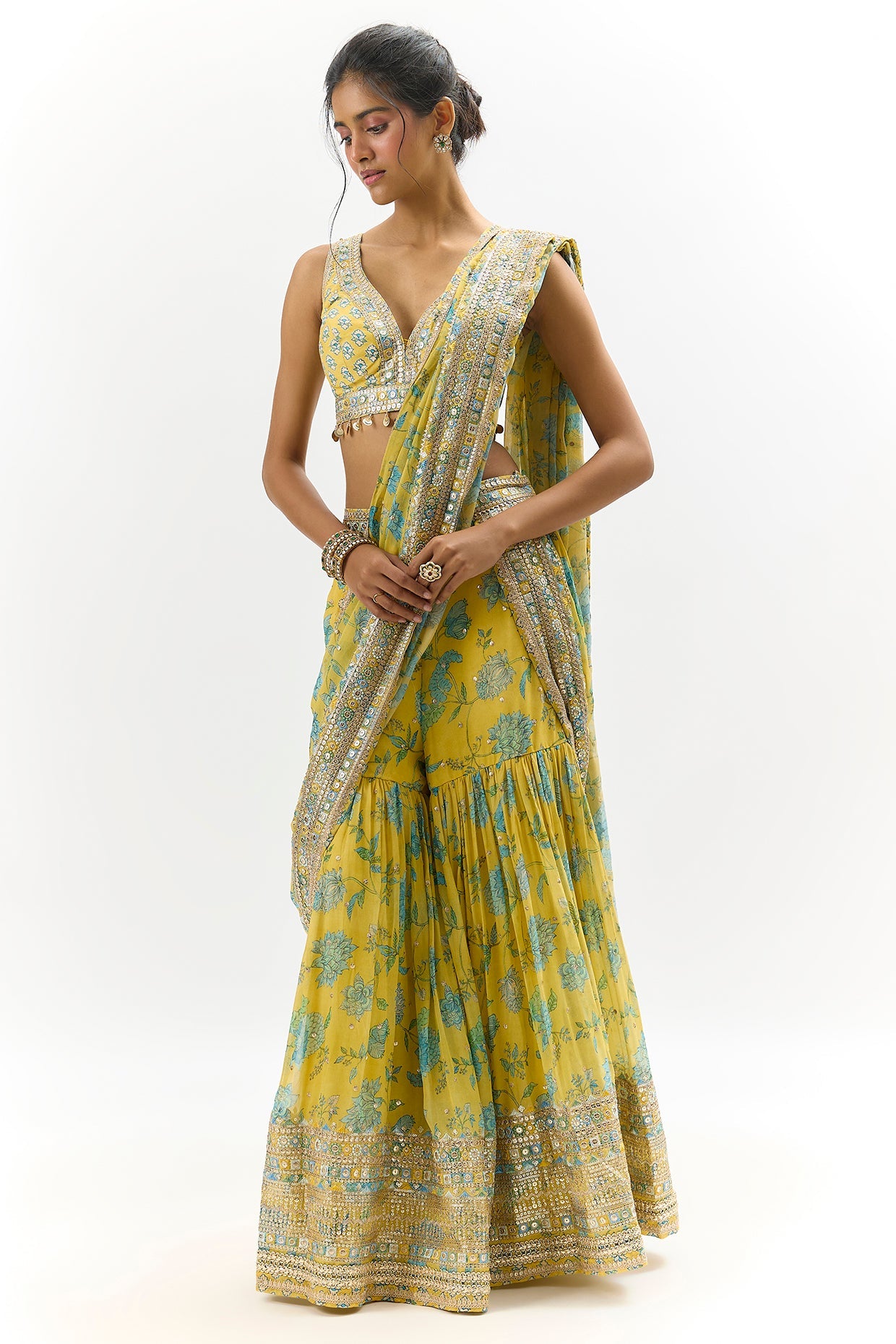 Jenisha Saree Set