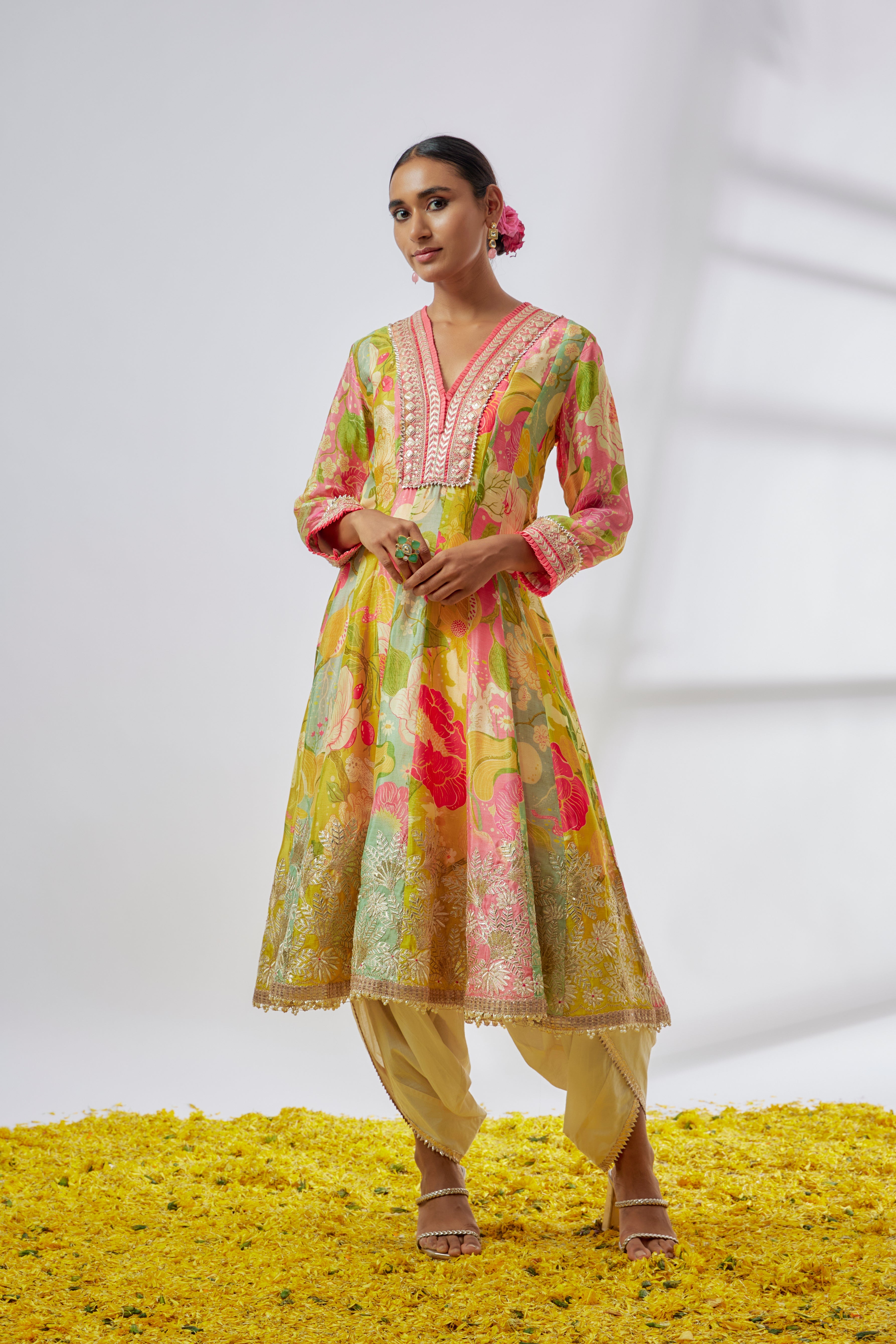 Nasreen Dhoti Set- Shilpa Shetty