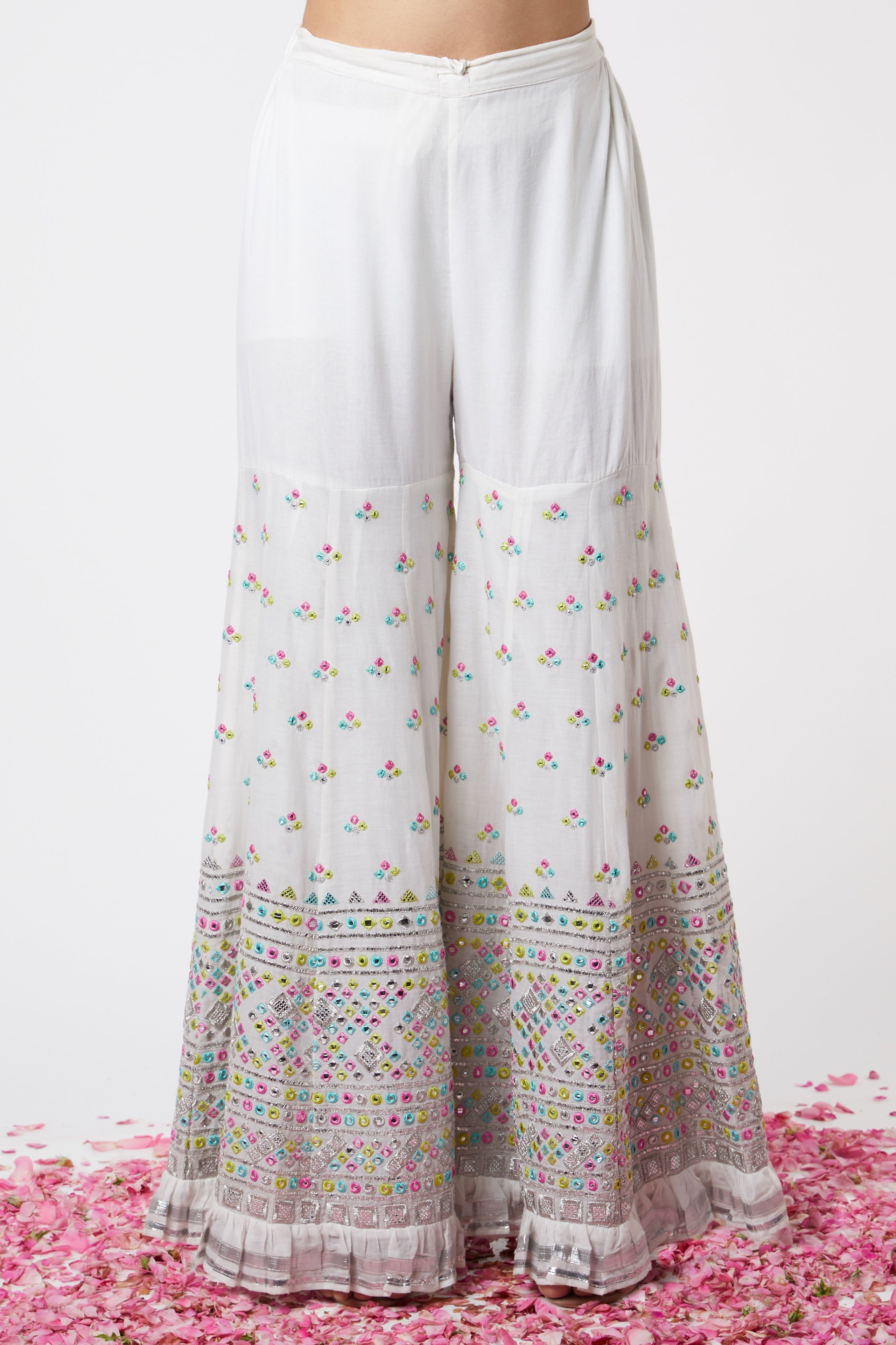 Noor Sharara Set