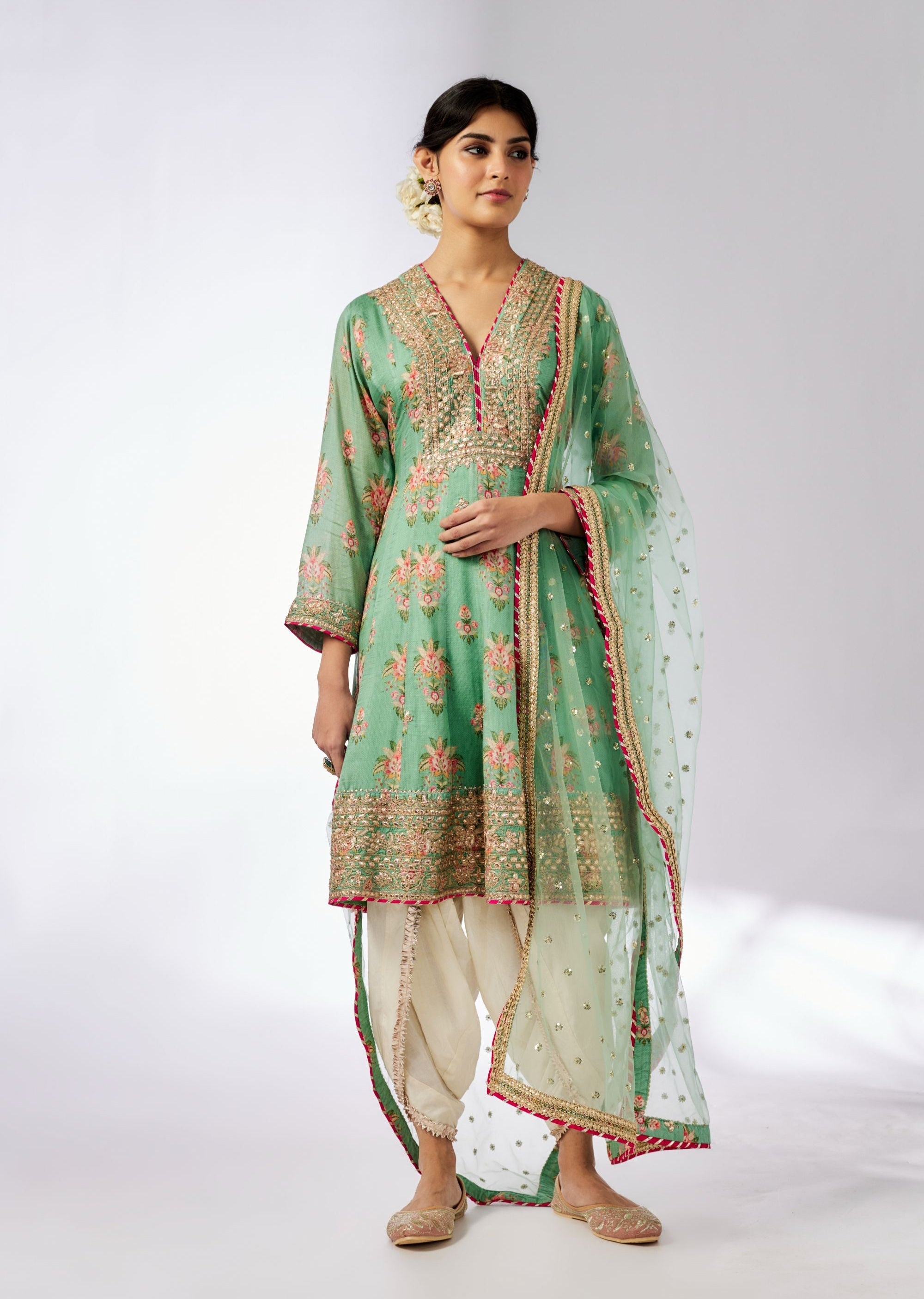 Ekta AG Dhoti Set