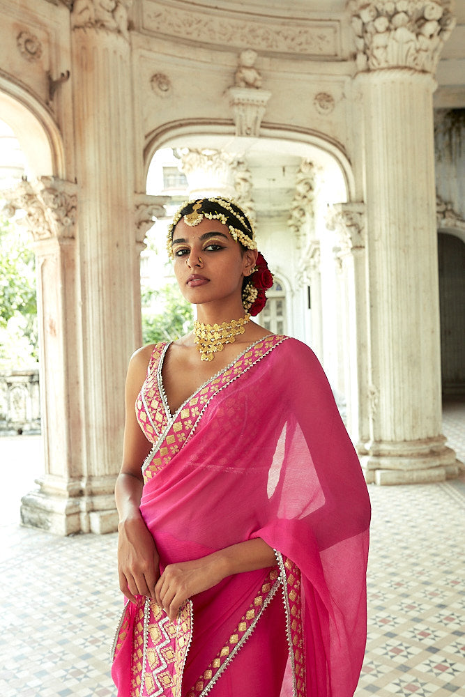 Mrunal Thakur In Anupa Saree Set