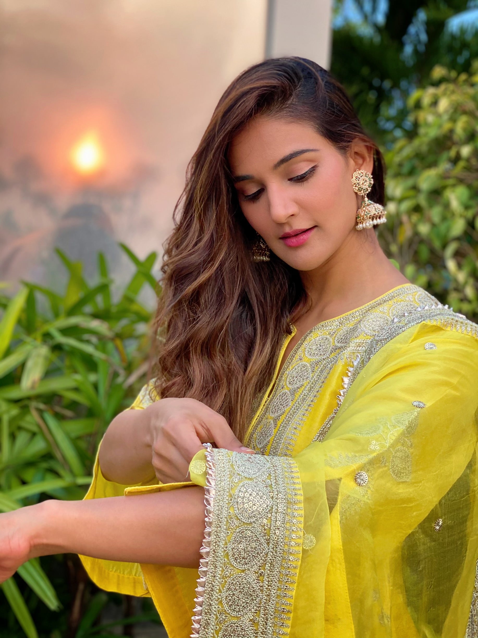 Muzzafar Sharara Set - Mukti Mohan