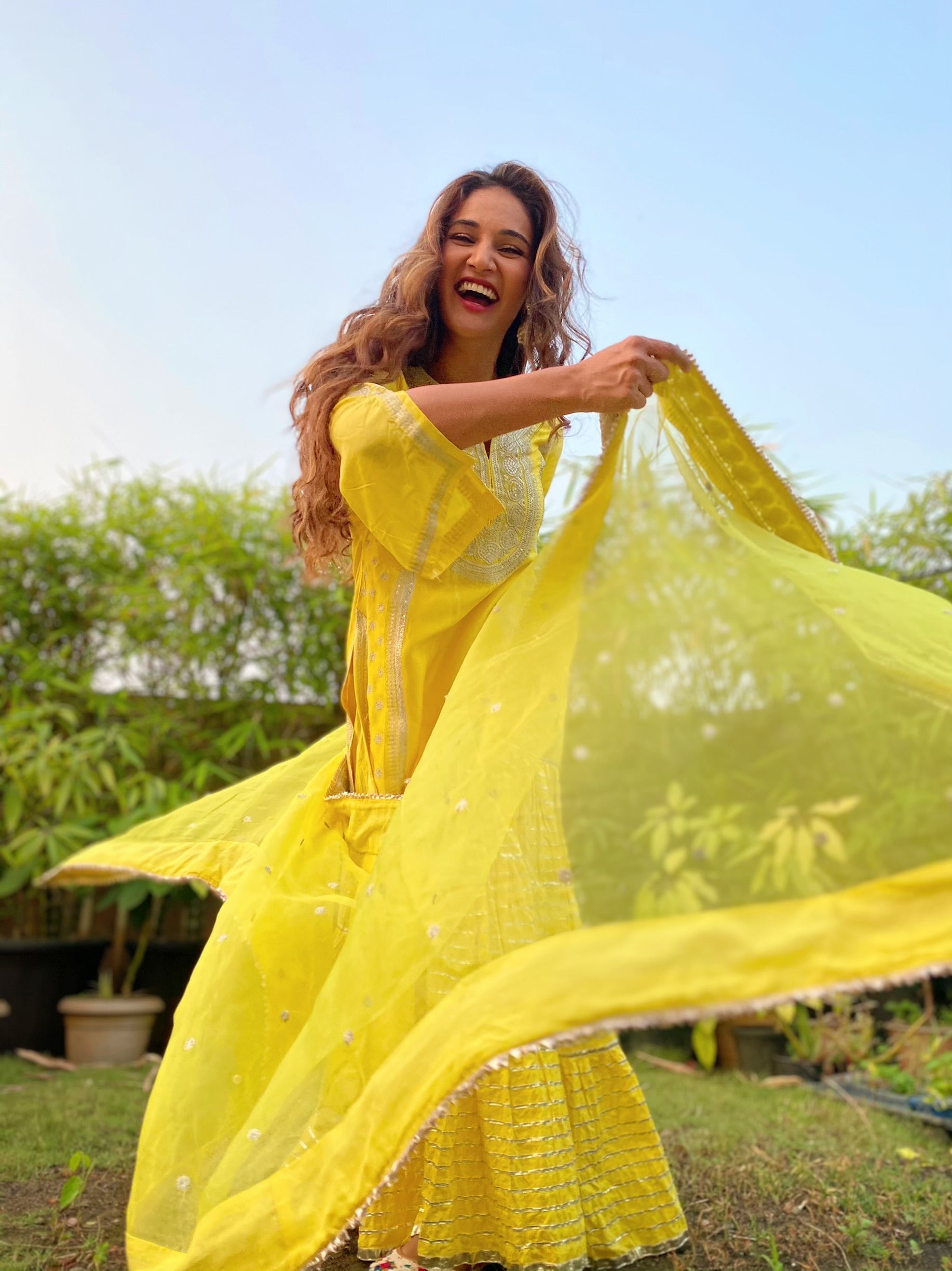 Muzzafar Sharara Set - Mukti Mohan