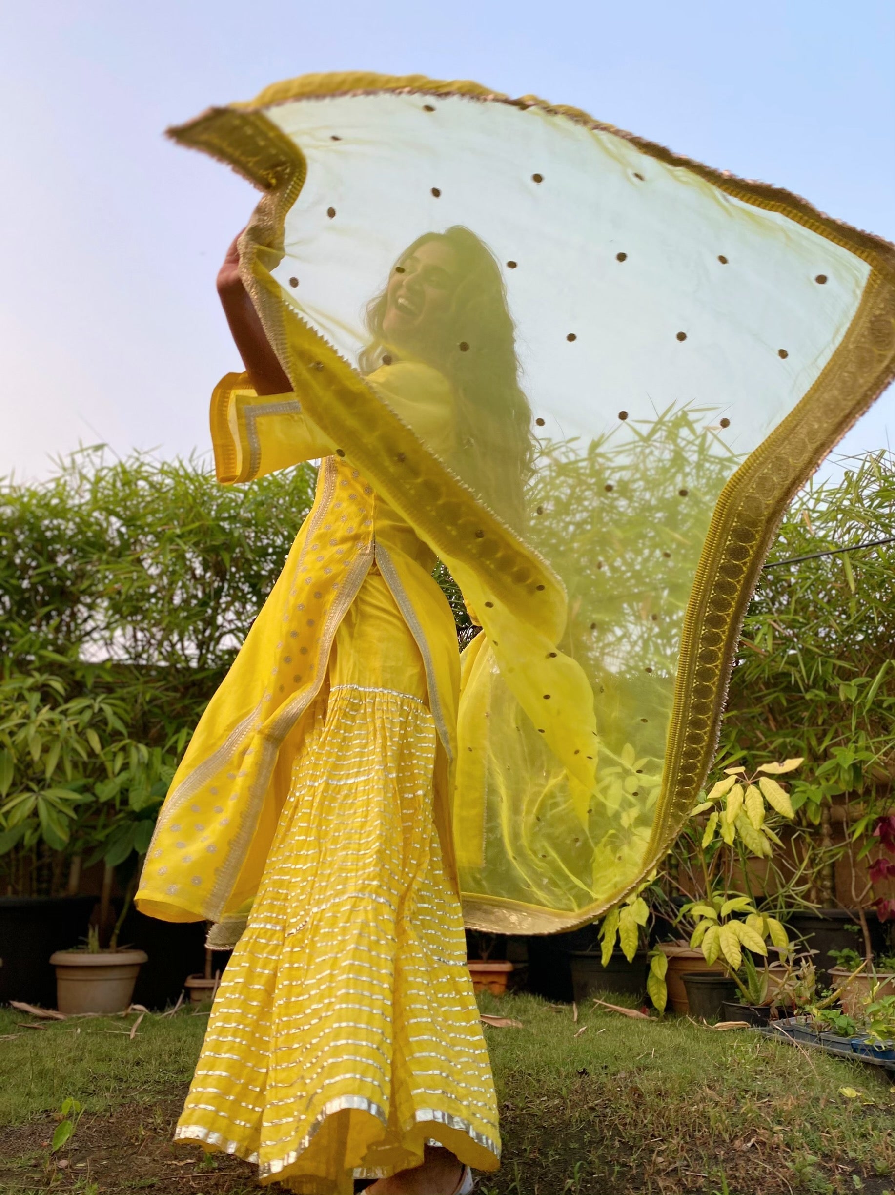Muzzafar Sharara Set - Mukti Mohan