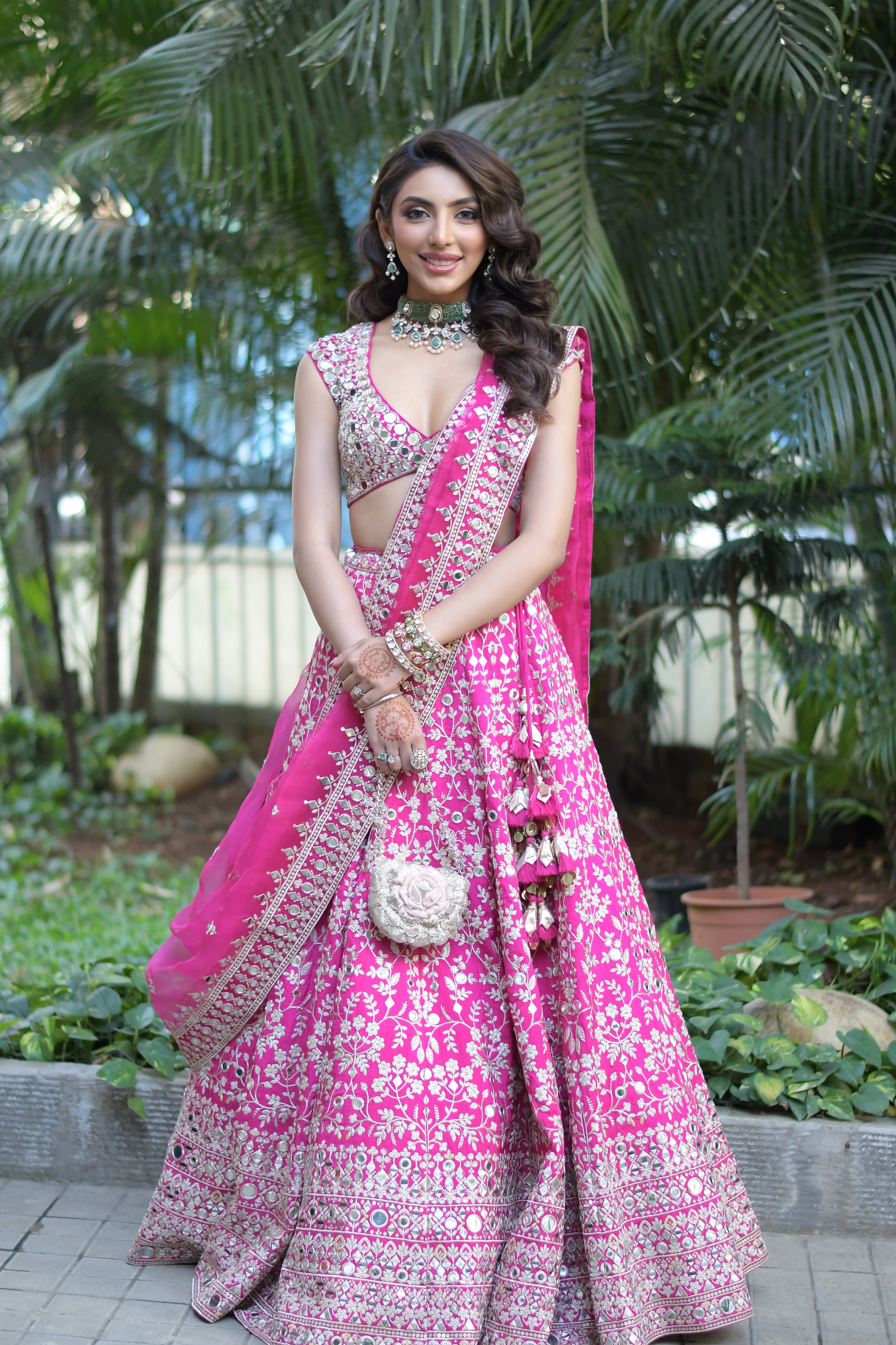 Mallaikaa Chheda in Niranjana Lehenga Set