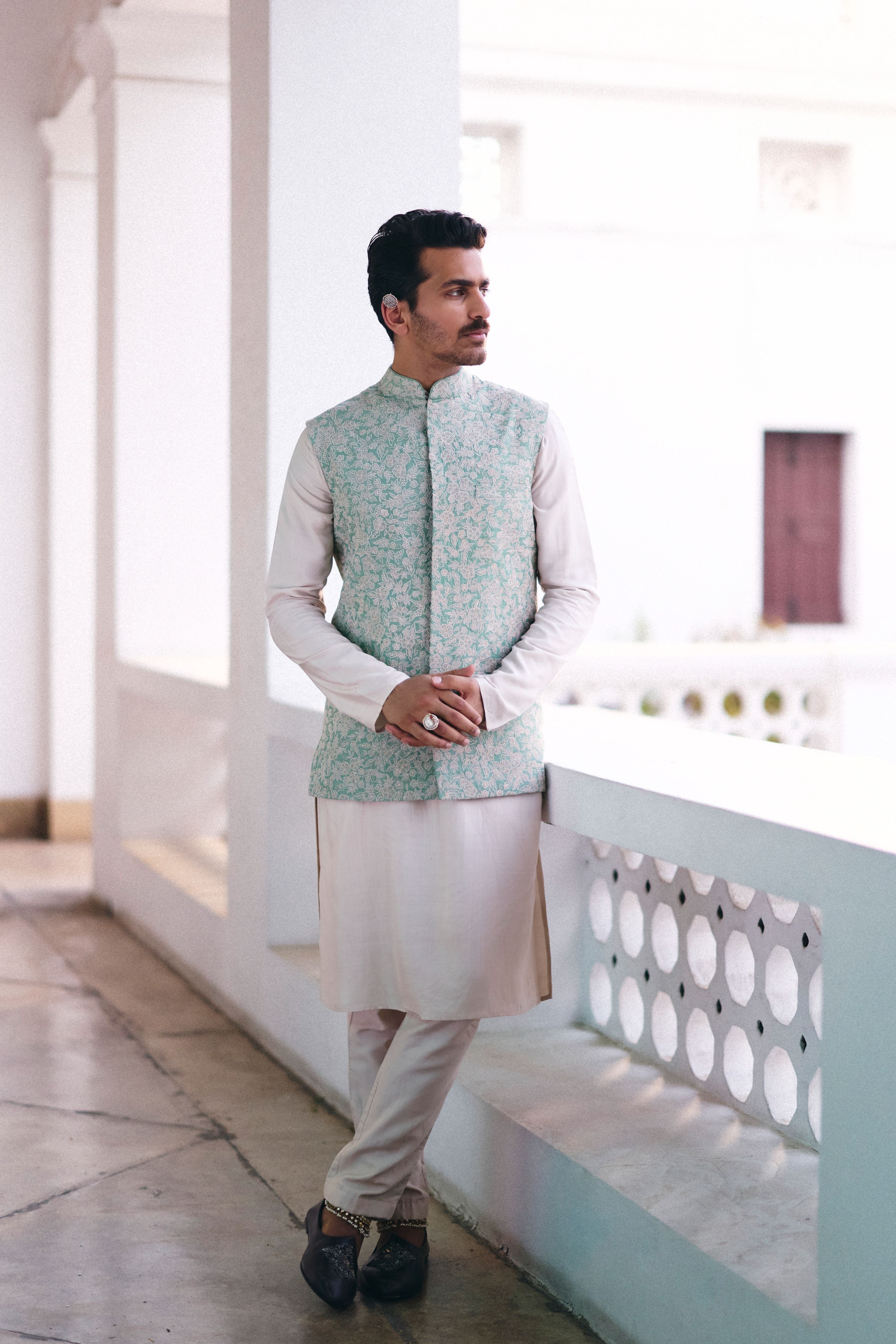 Sarvin Bandi Set