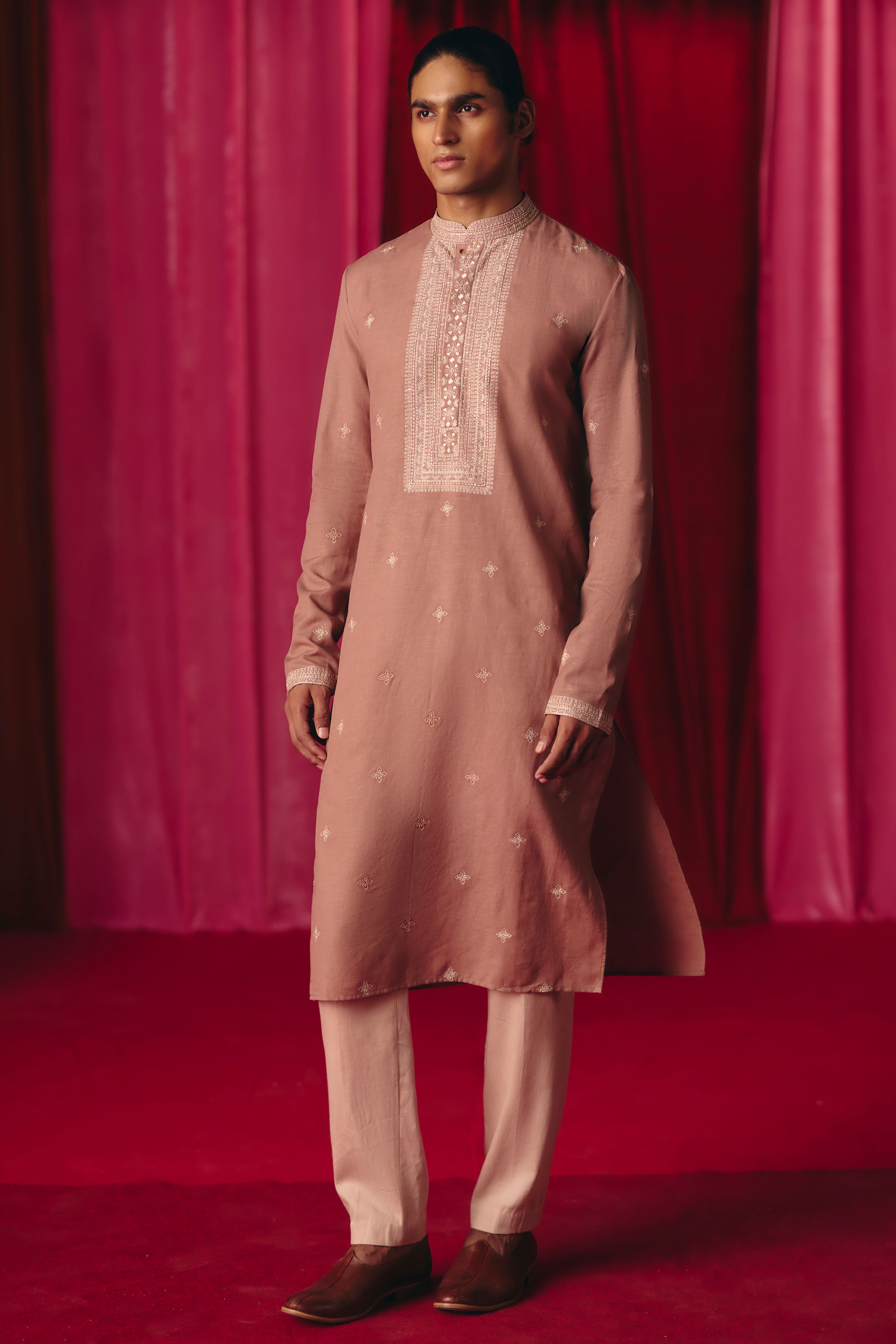 Ditya Kurta Set