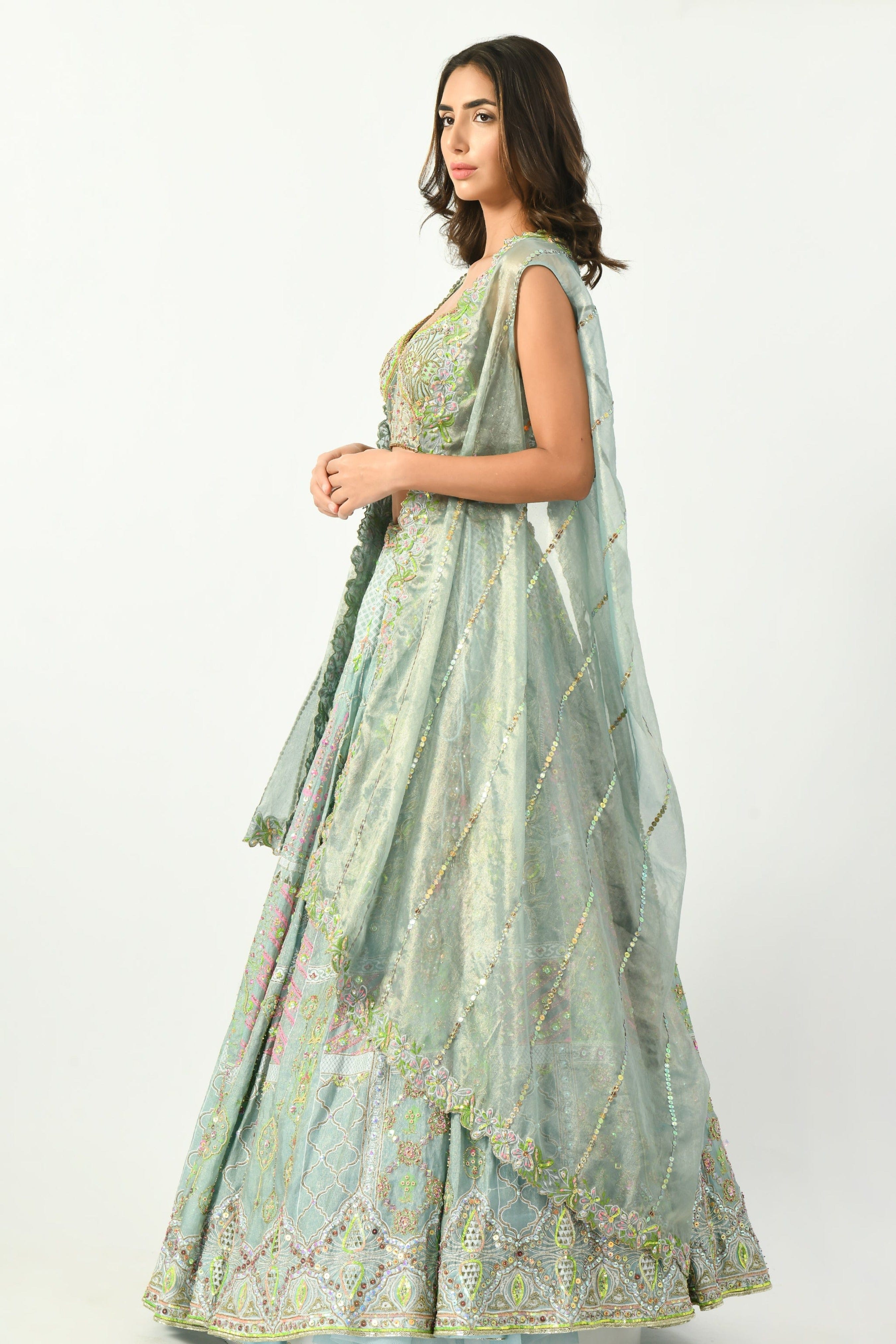 Mira Lehenga