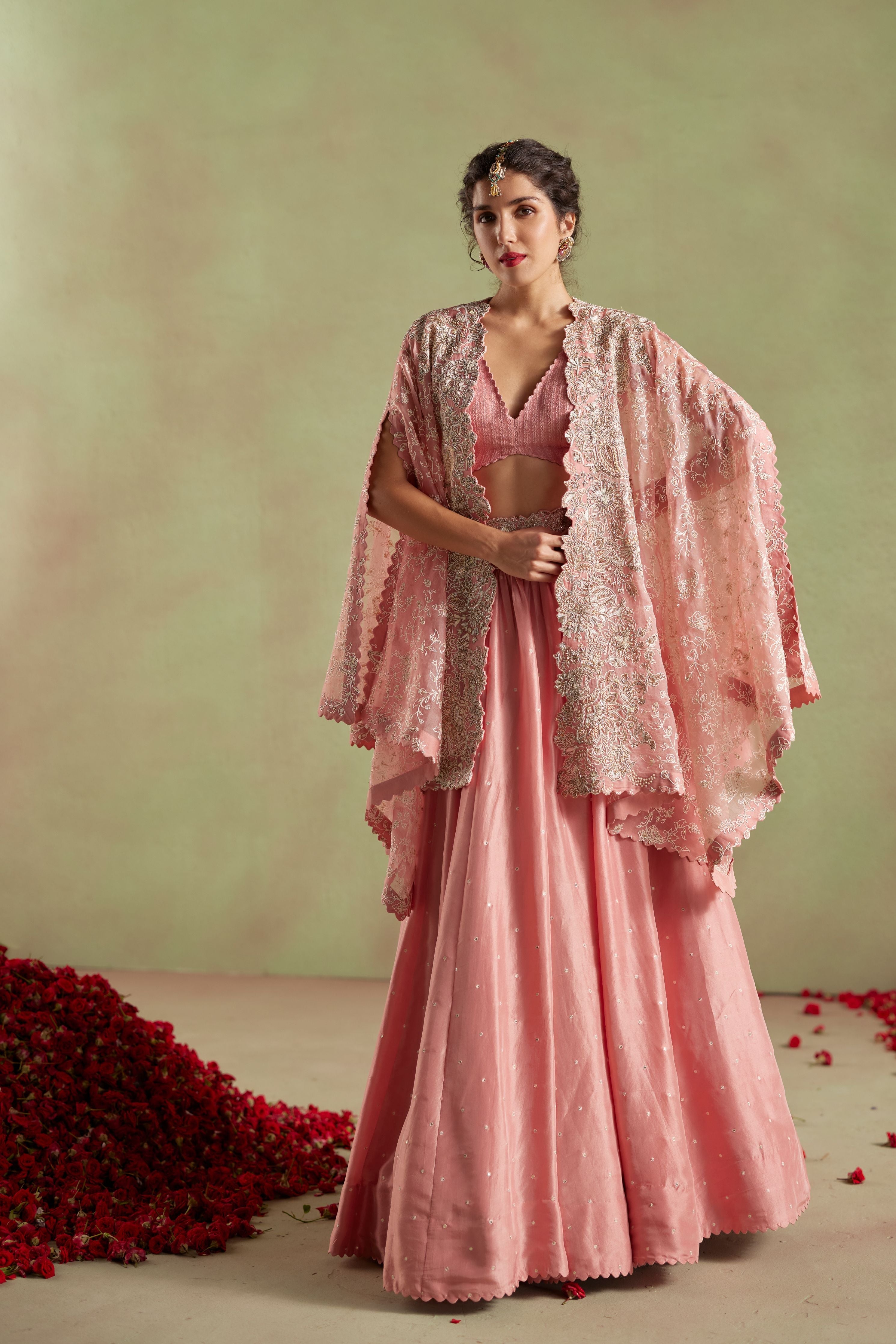 Bhuvi Cape Set
