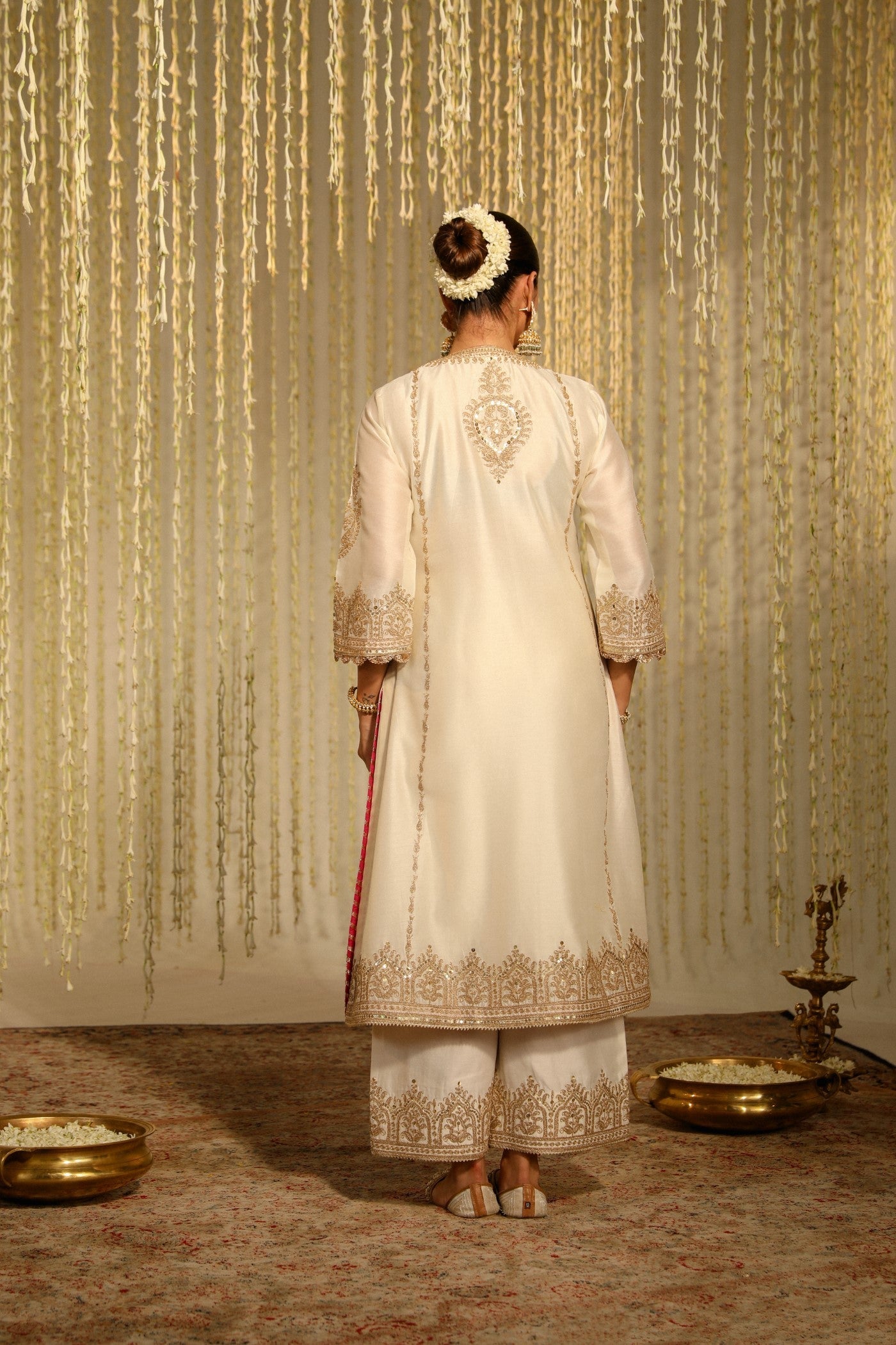 MAHIKA - DAISY IVORY LONG KURTA WITH PALAZZO AND DUPATTA (LXRTS)