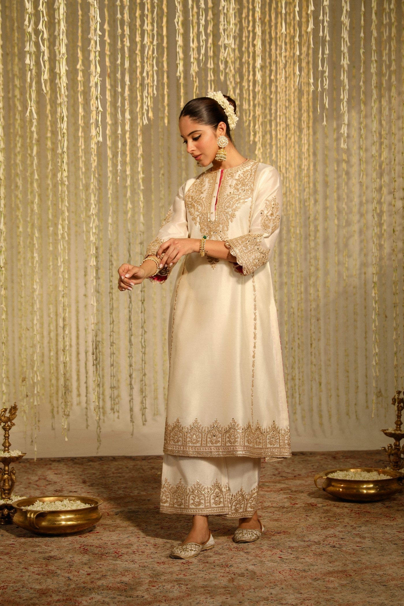 MAHIKA - DAISY IVORY LONG KURTA WITH PALAZZO AND DUPATTA (LXRTS)