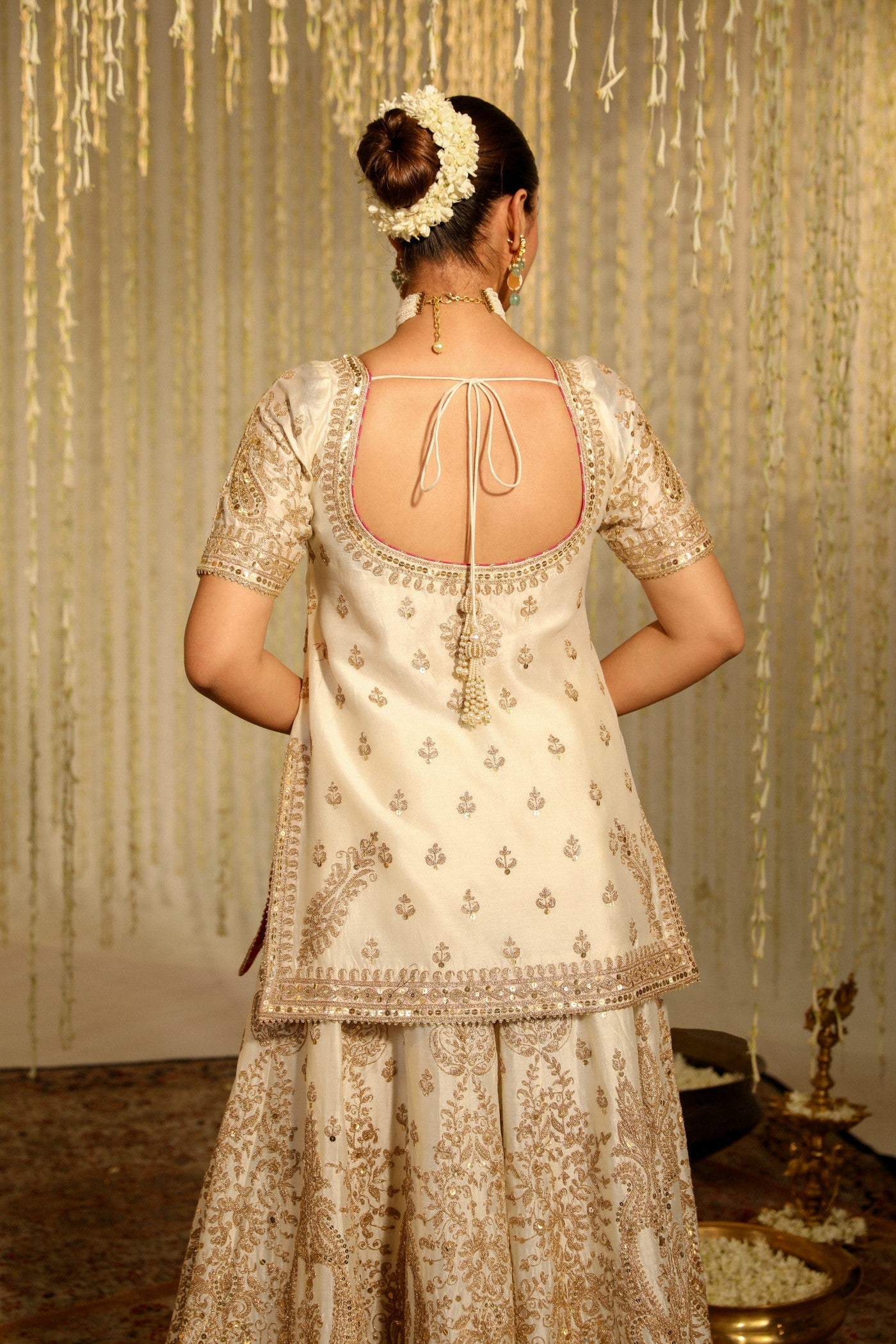 MAZNEEN - DAISY IVORY SHARARA